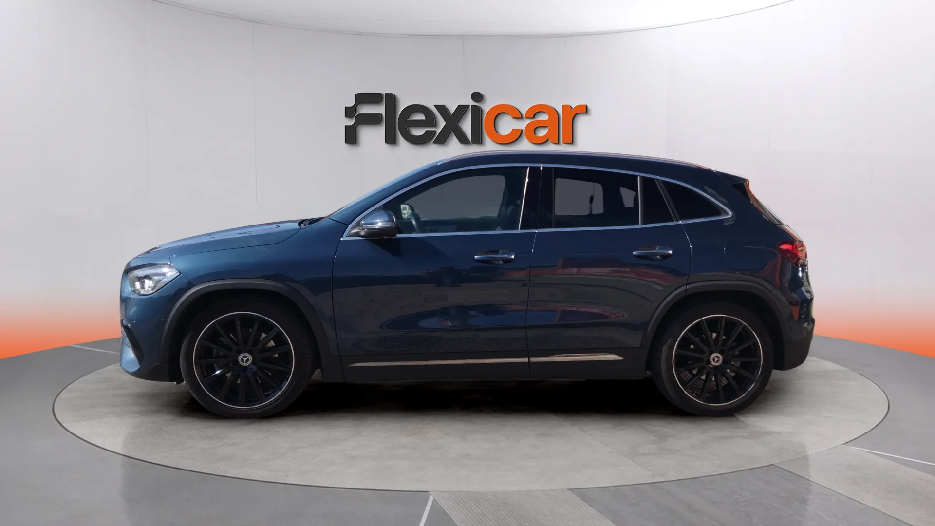 Mercedes-Benz GLA 200 - foto 4