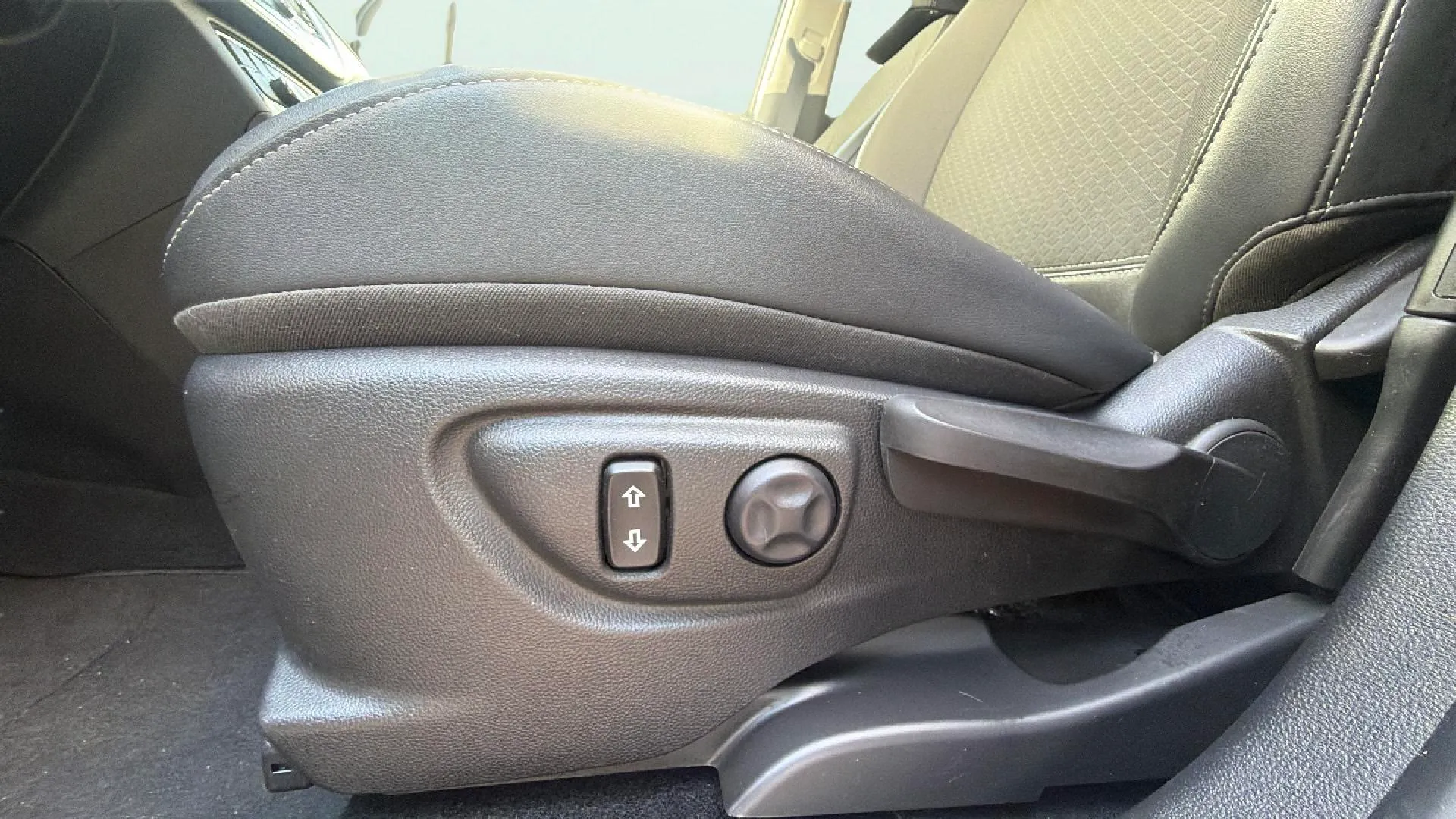 Opel Mokka 1.4 T GLP 4x2 120 Aniversario - foto 18