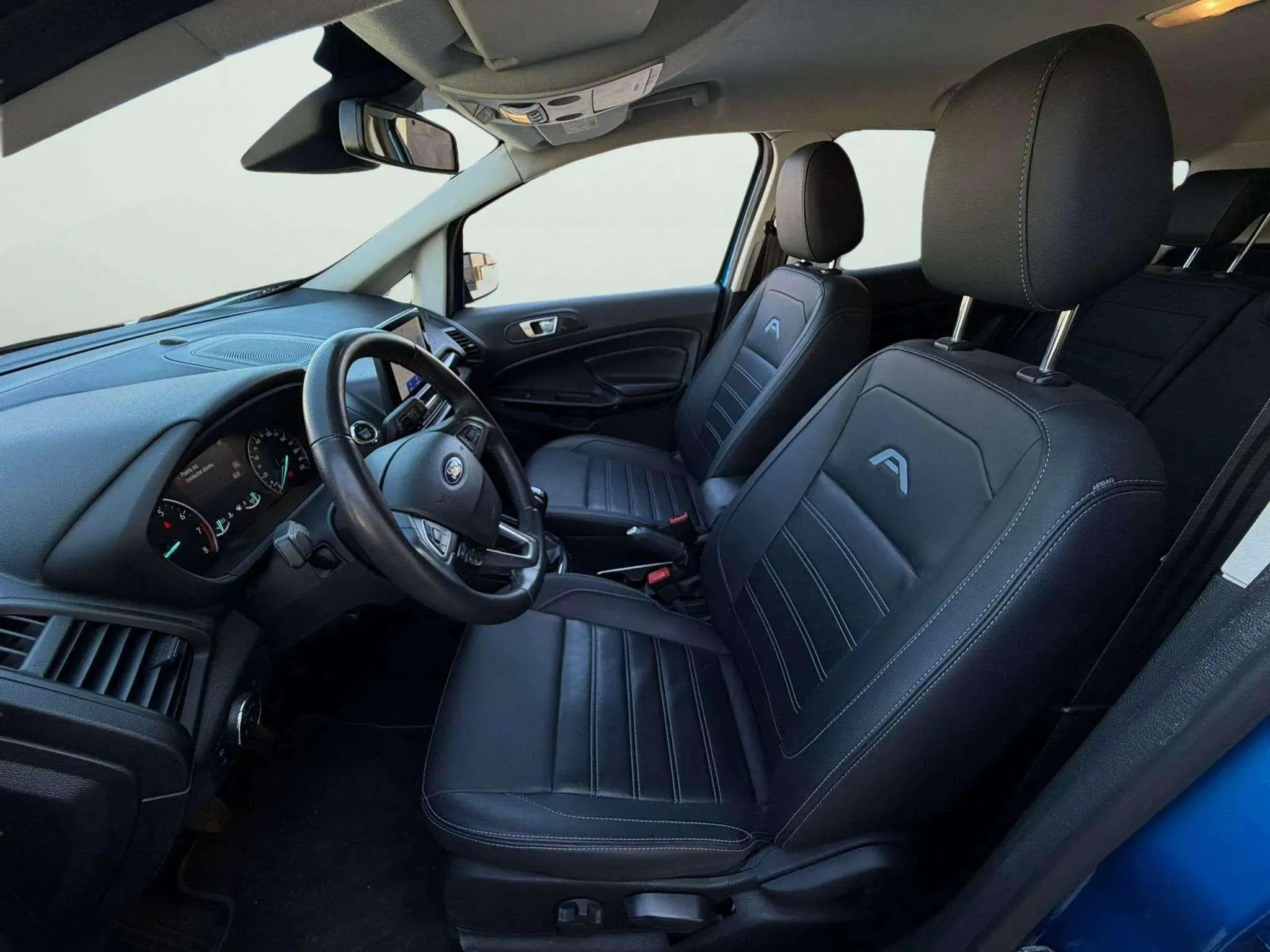 Ford EcoSport 1.0T EcoBoost Active - foto 9