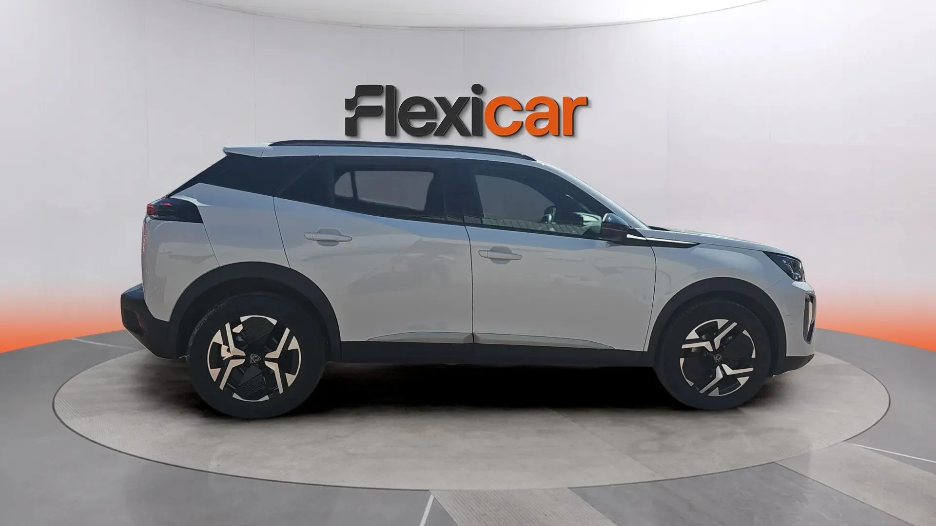 Peugeot 2008 Allure PureTech 100 - foto 5