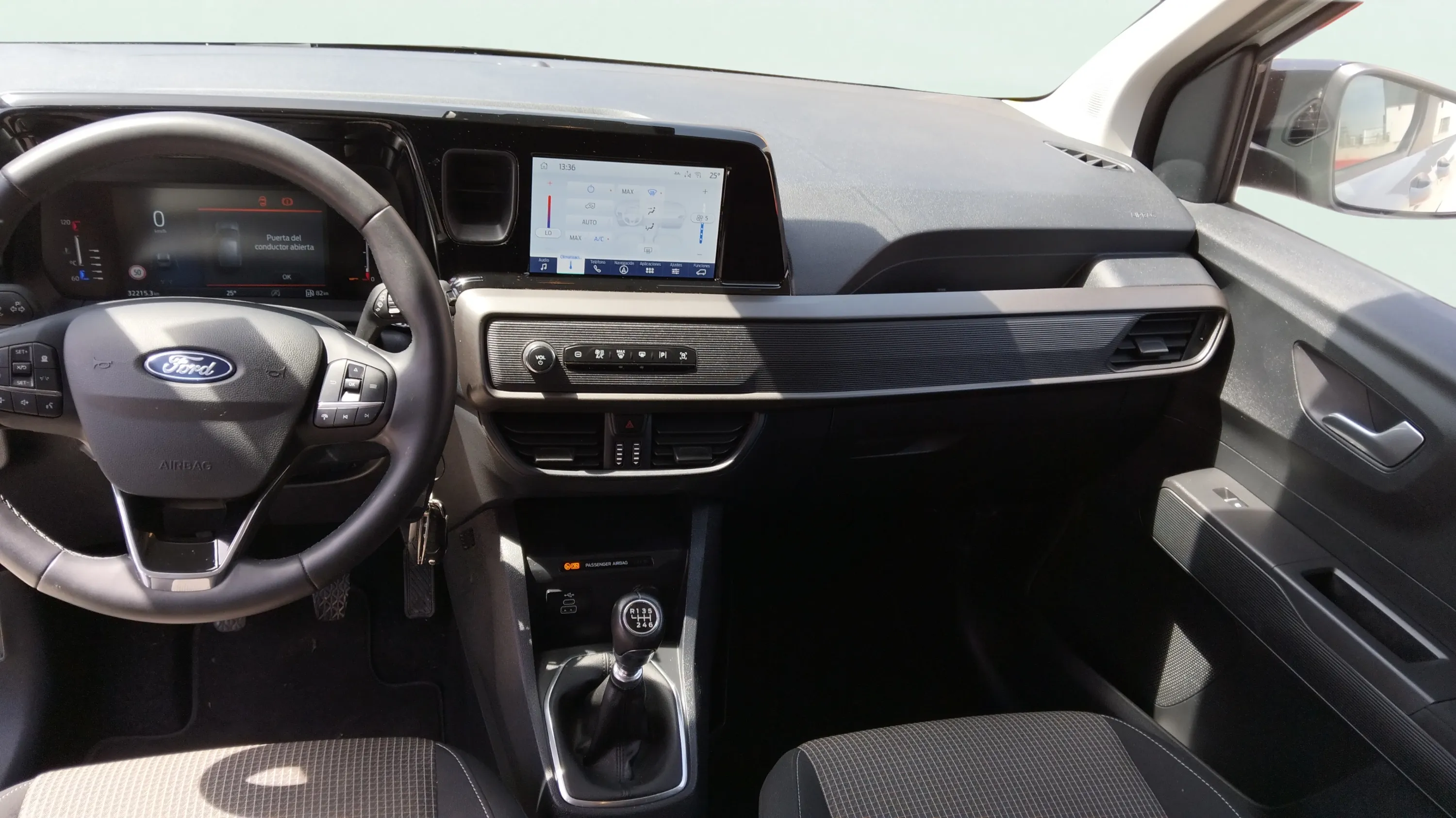 Ford Tourneo Courier 1.0 EcoBoost Active - foto 13