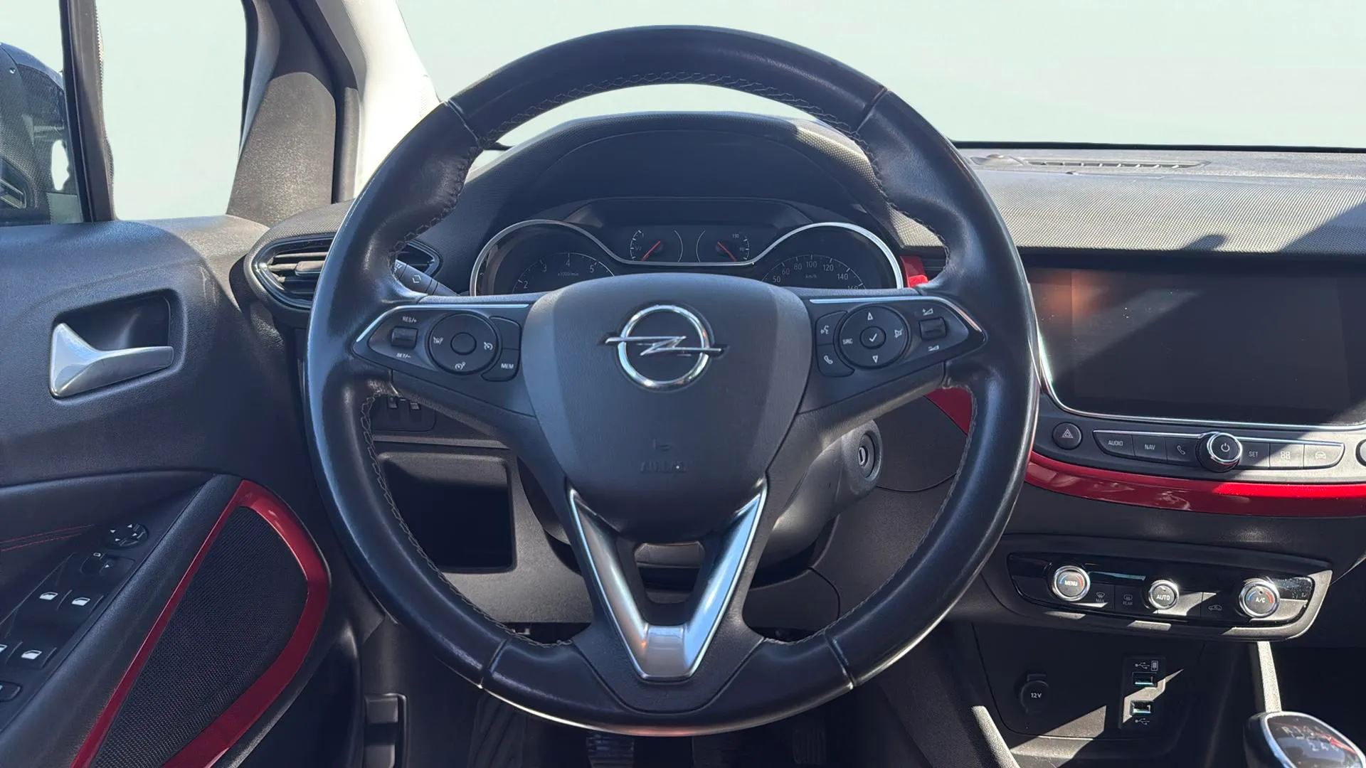 Opel Crossland 1.2 GS - foto 13