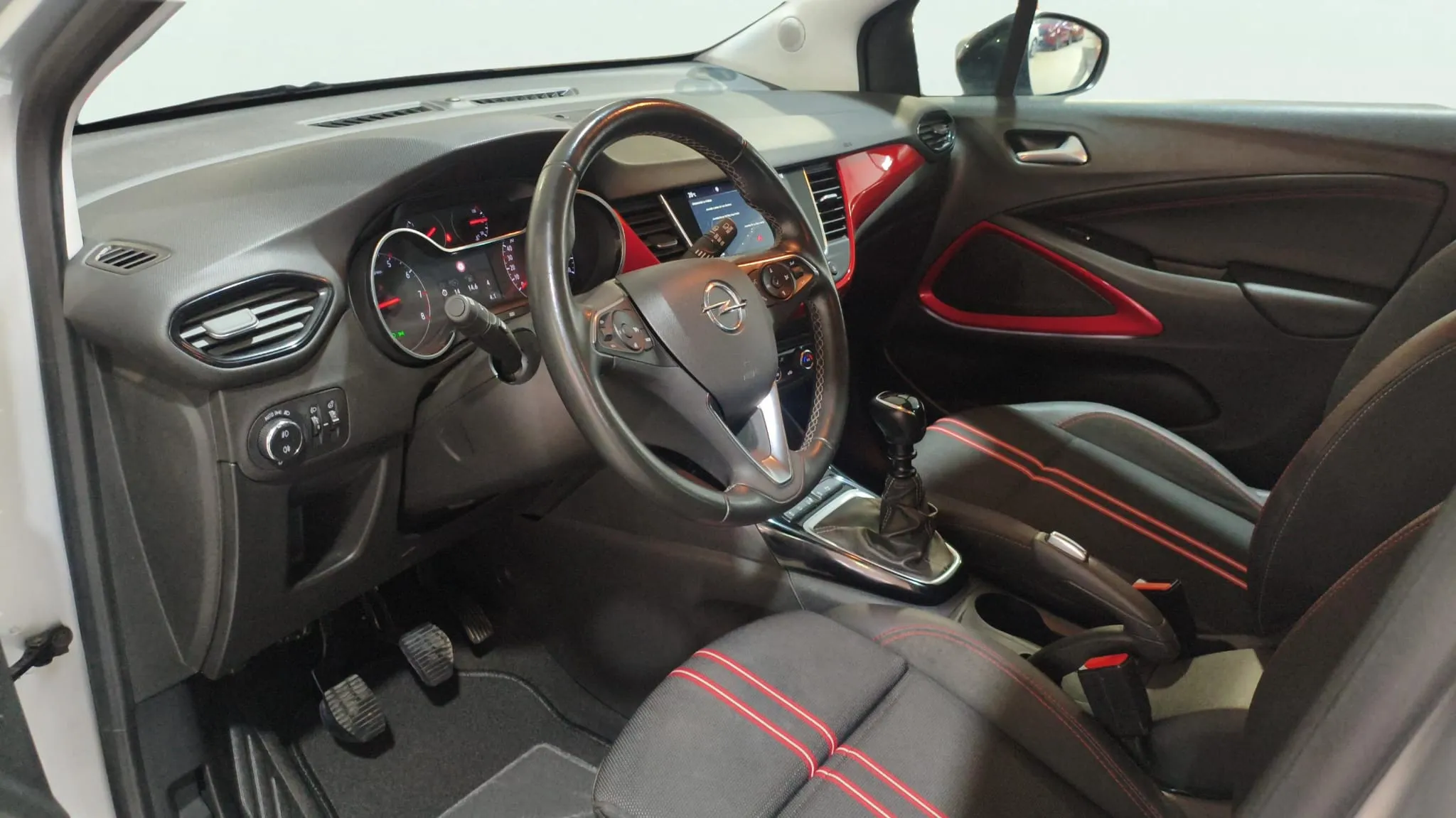 Opel Crossland 1.2 GS - foto 9