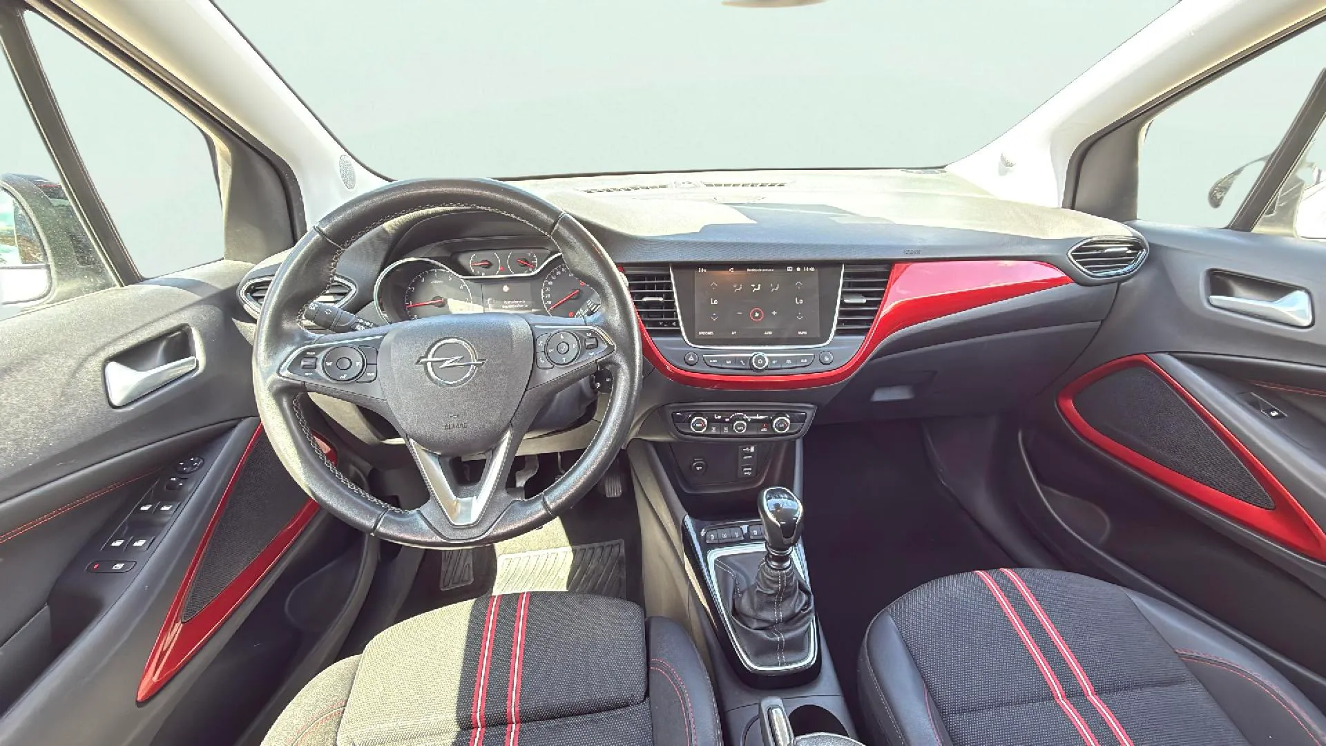 Opel Crossland 1.2 GS - foto 14