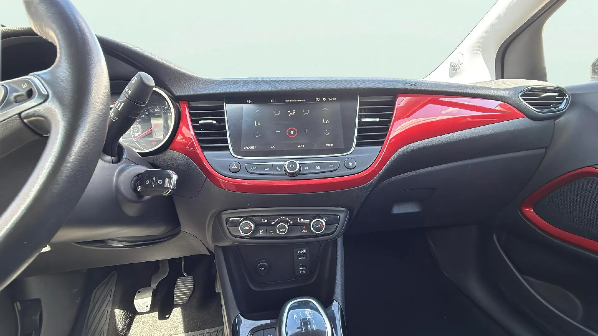 Opel Crossland 1.2 GS - foto 11
