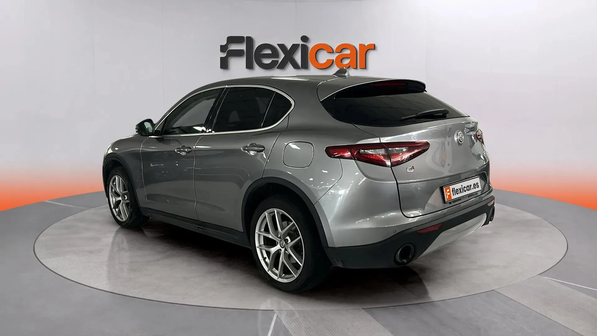 Alfa Romeo Stelvio 2.0 Gasolina First Edition ATX T4 - foto 7