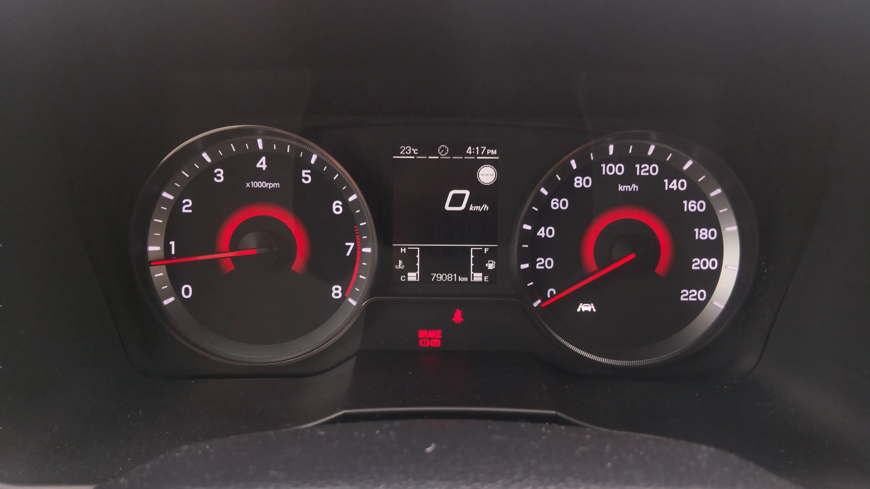 SsangYong Tivoli G15T Limited - foto 13