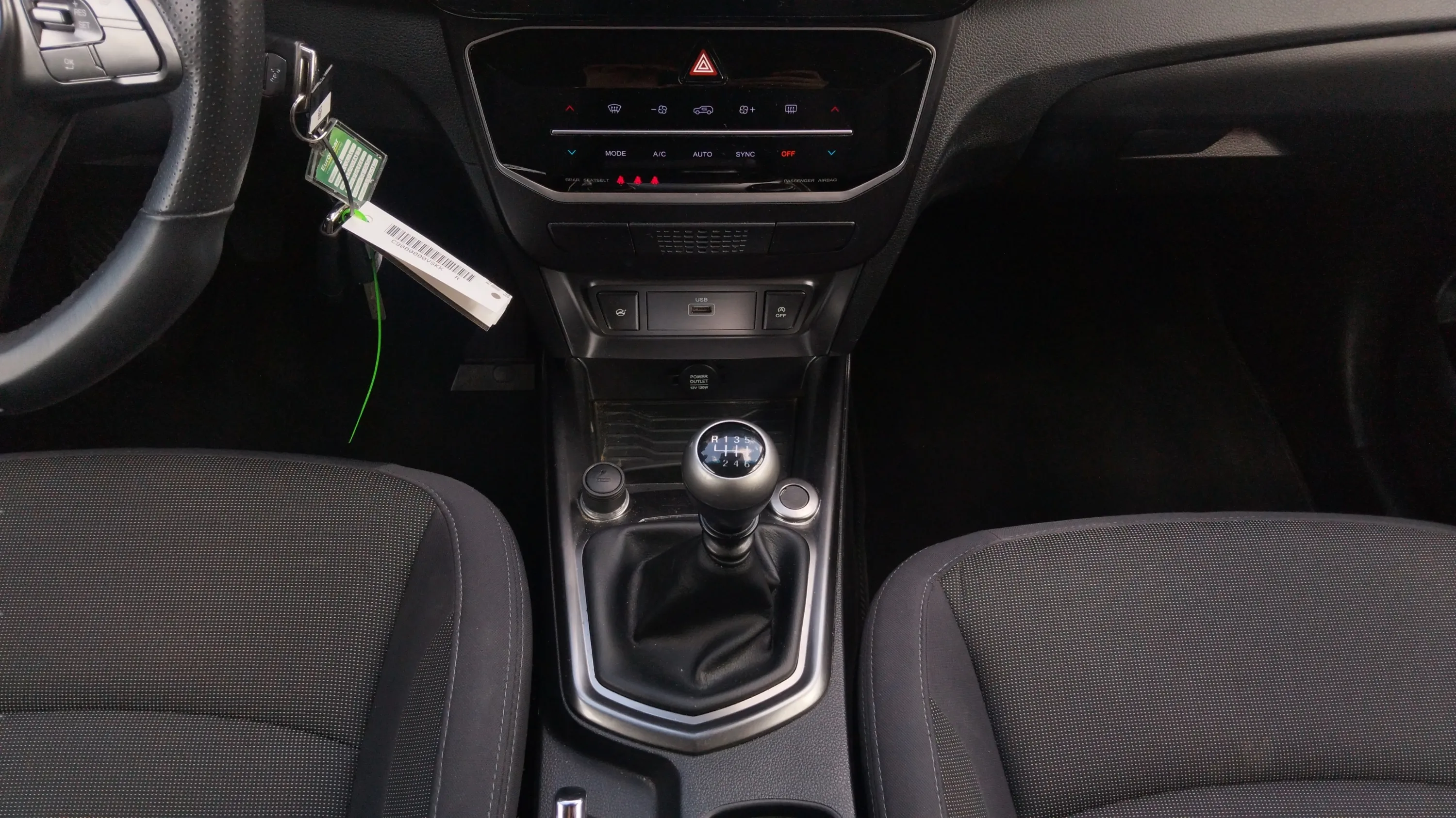 SsangYong Tivoli G15T Limited - foto 19
