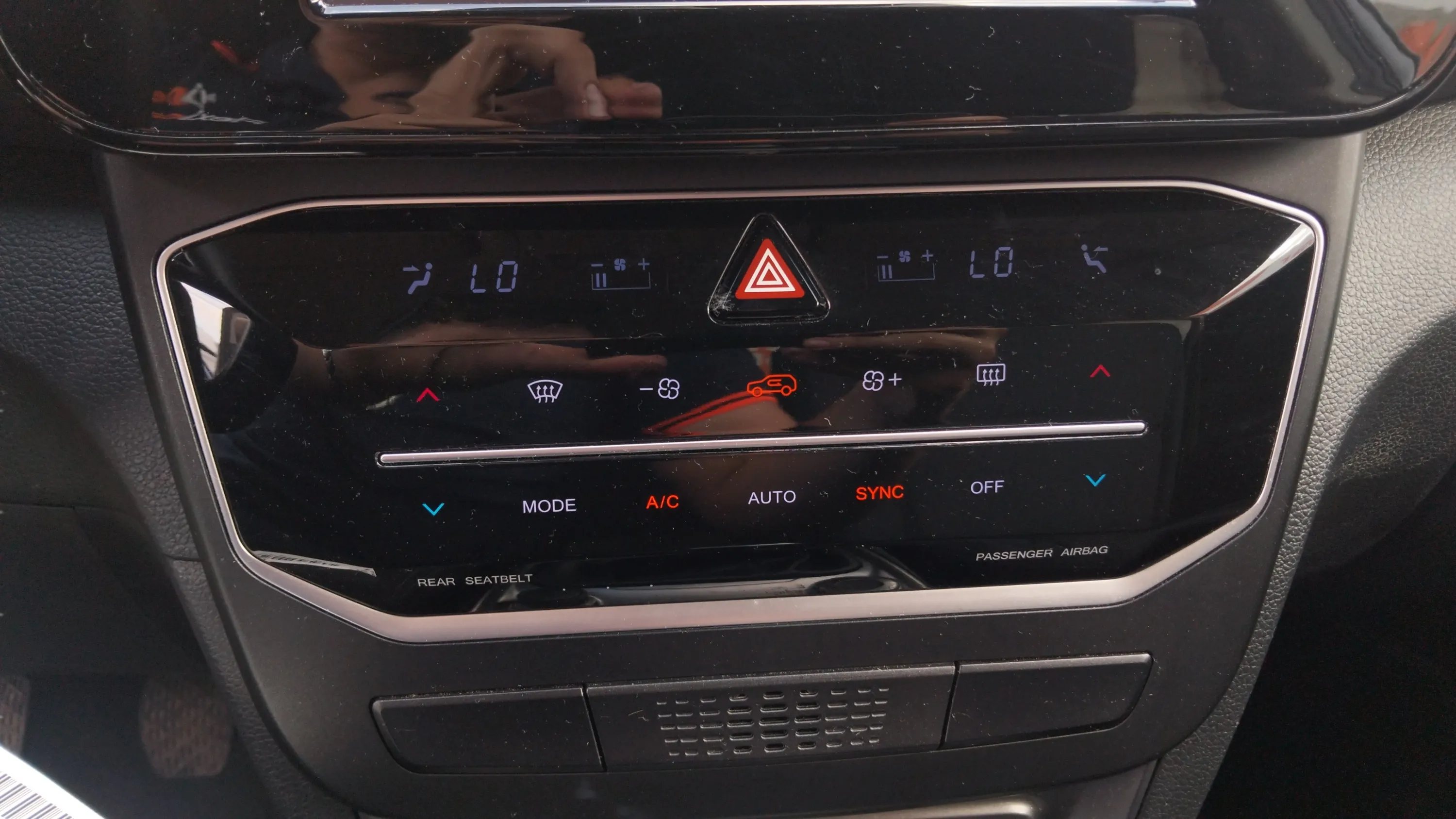 SsangYong Tivoli G15T Limited - foto 17
