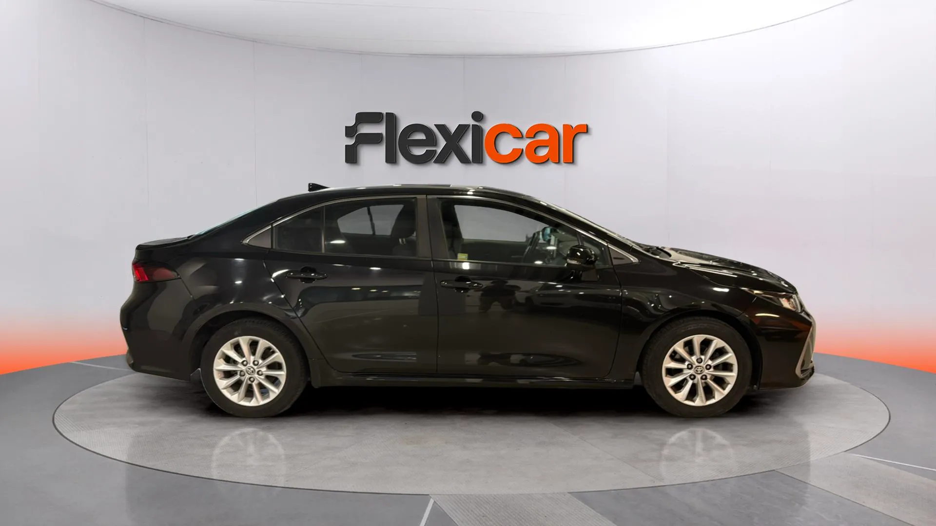Toyota Corolla Active Tech - foto 2