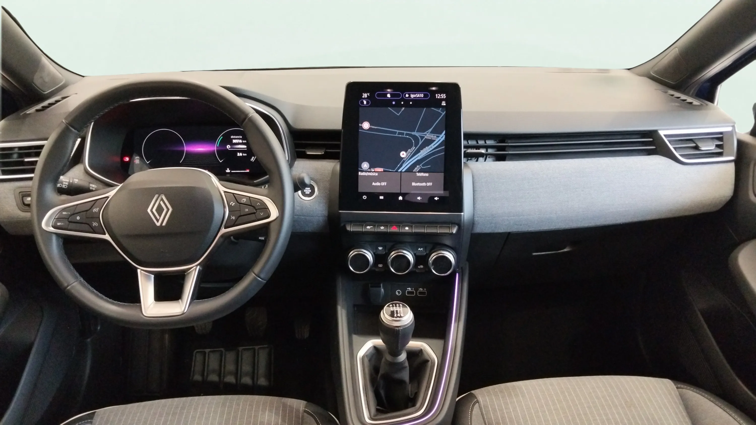 Renault Clio Techno TCe 90 - foto 11
