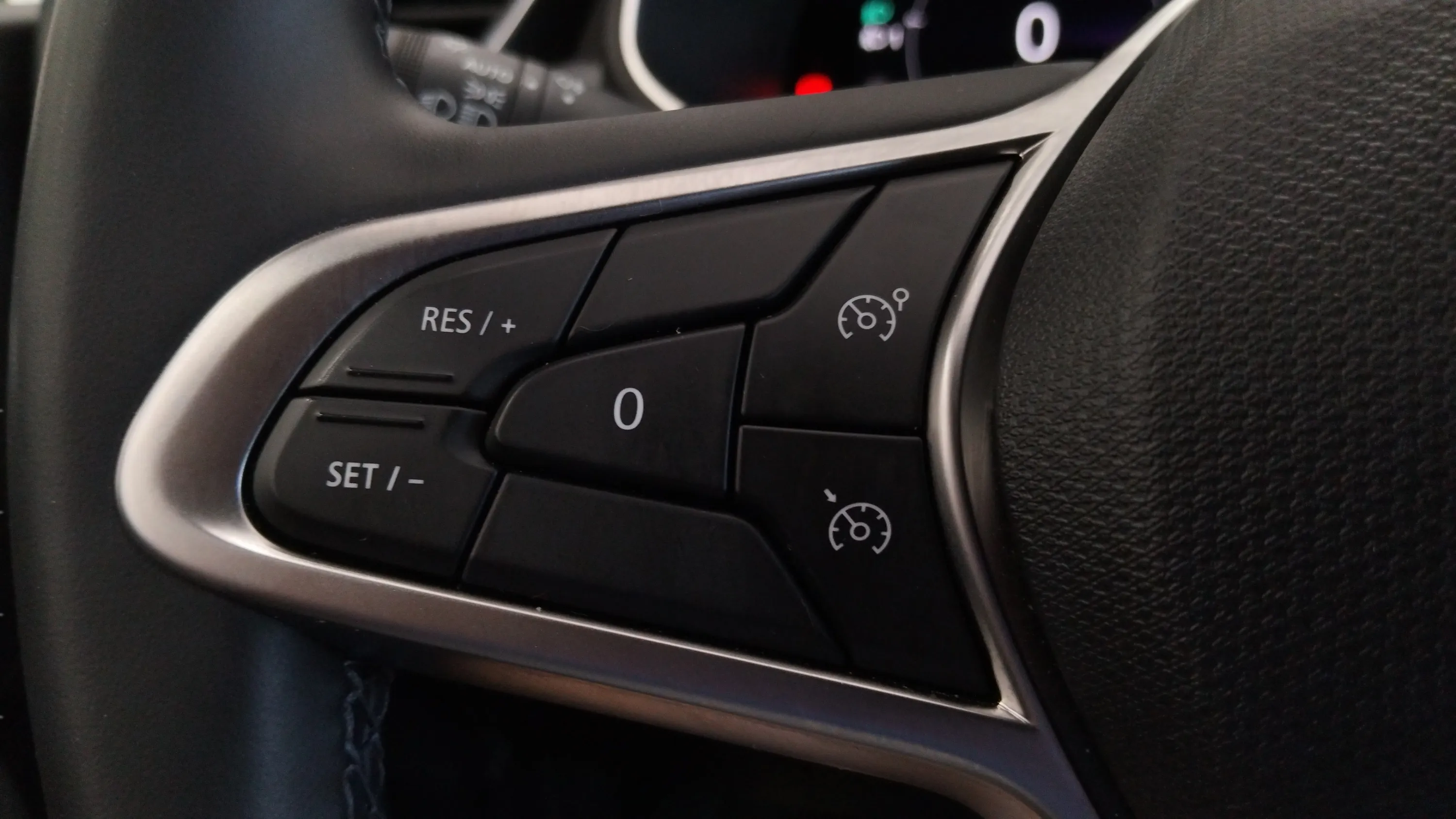 Renault Clio Techno TCe 90 - foto 15