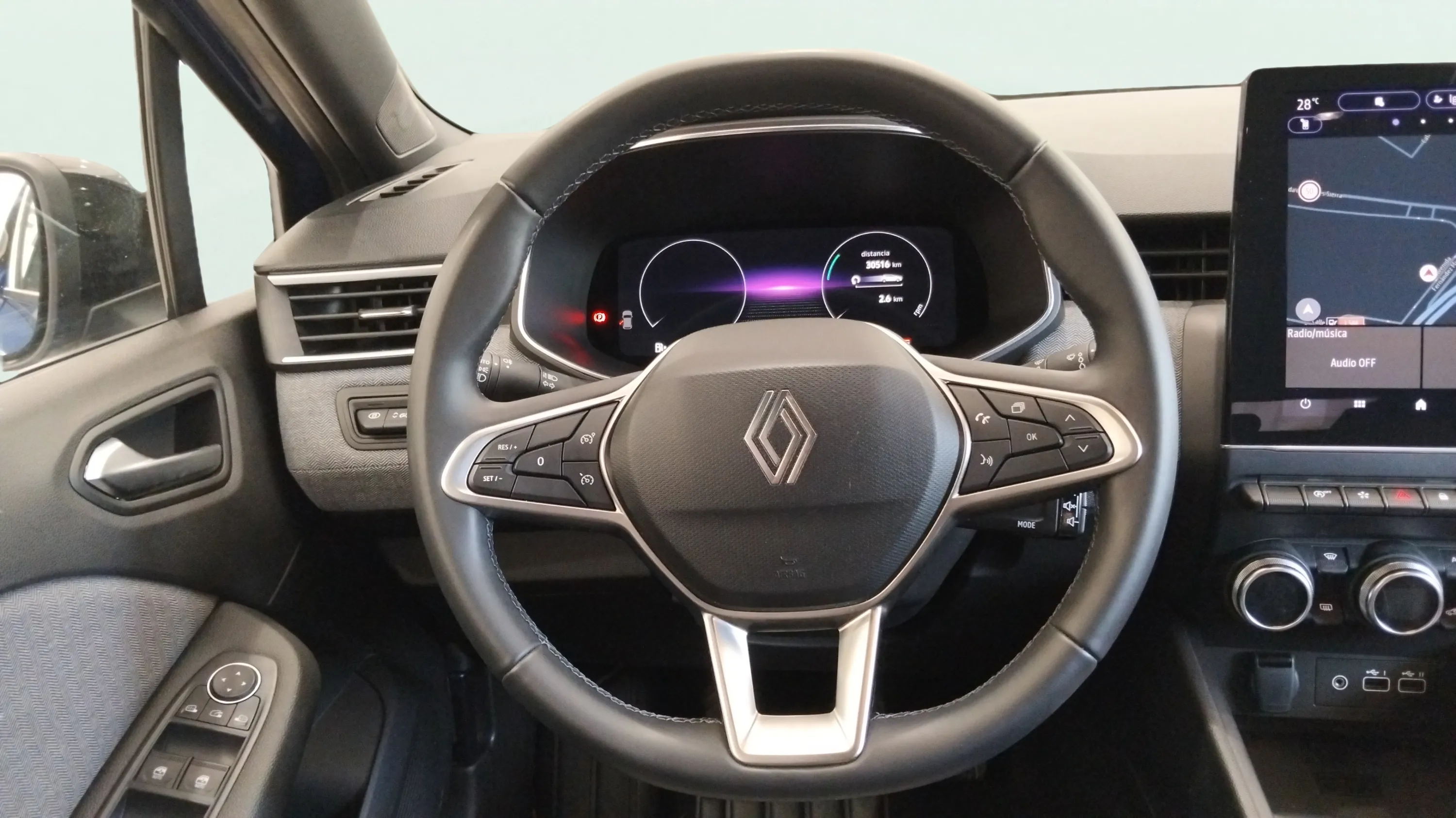 Renault Clio Techno TCe 90 - foto 13