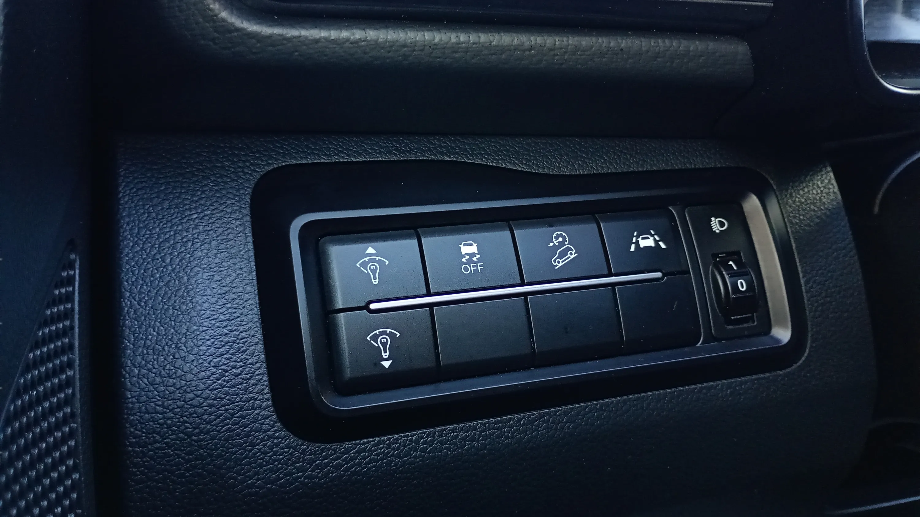 SsangYong Tivoli G15T LP Urban Plus - foto 18