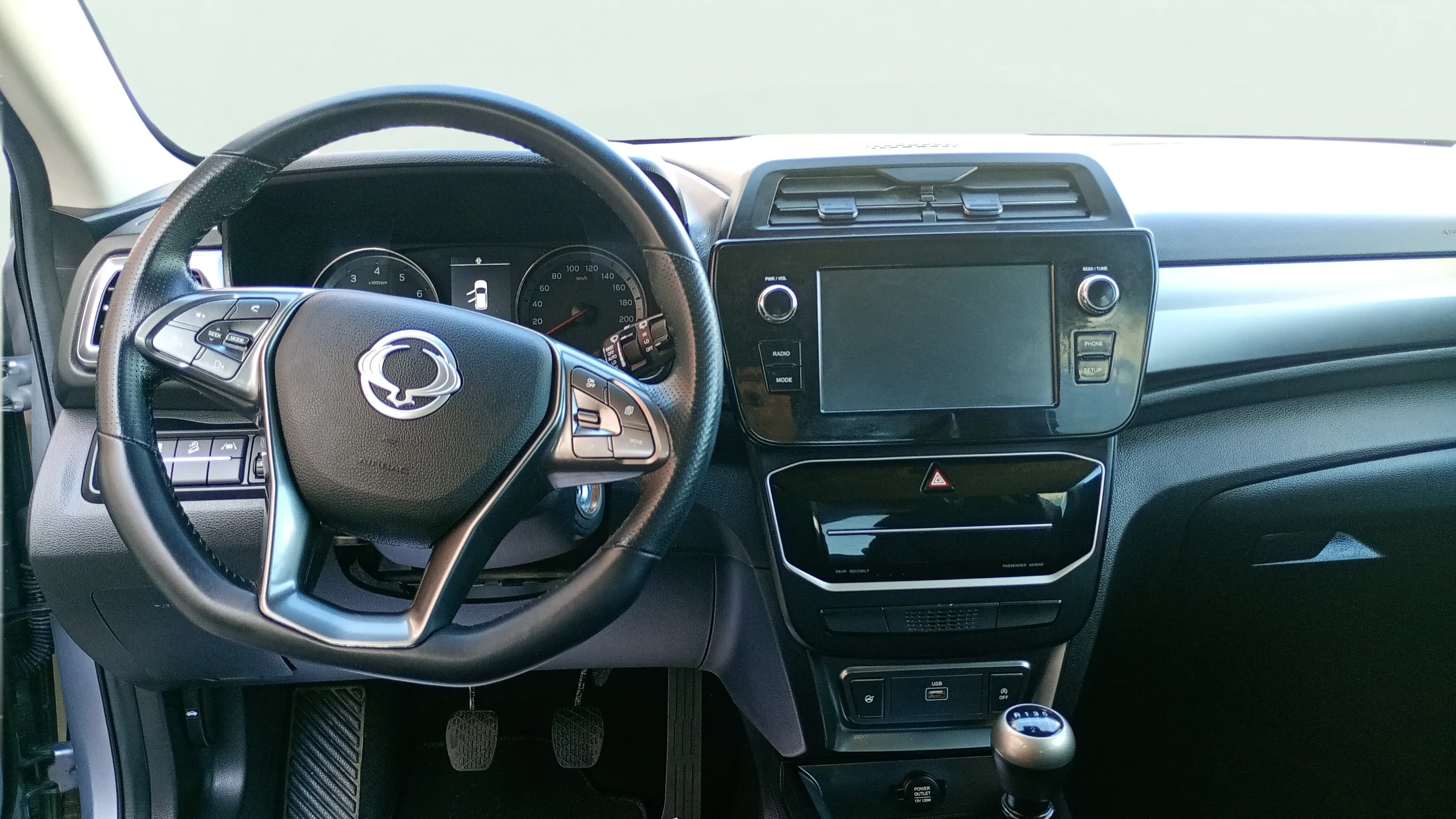 SsangYong Tivoli G15T LP Urban Plus - foto 16