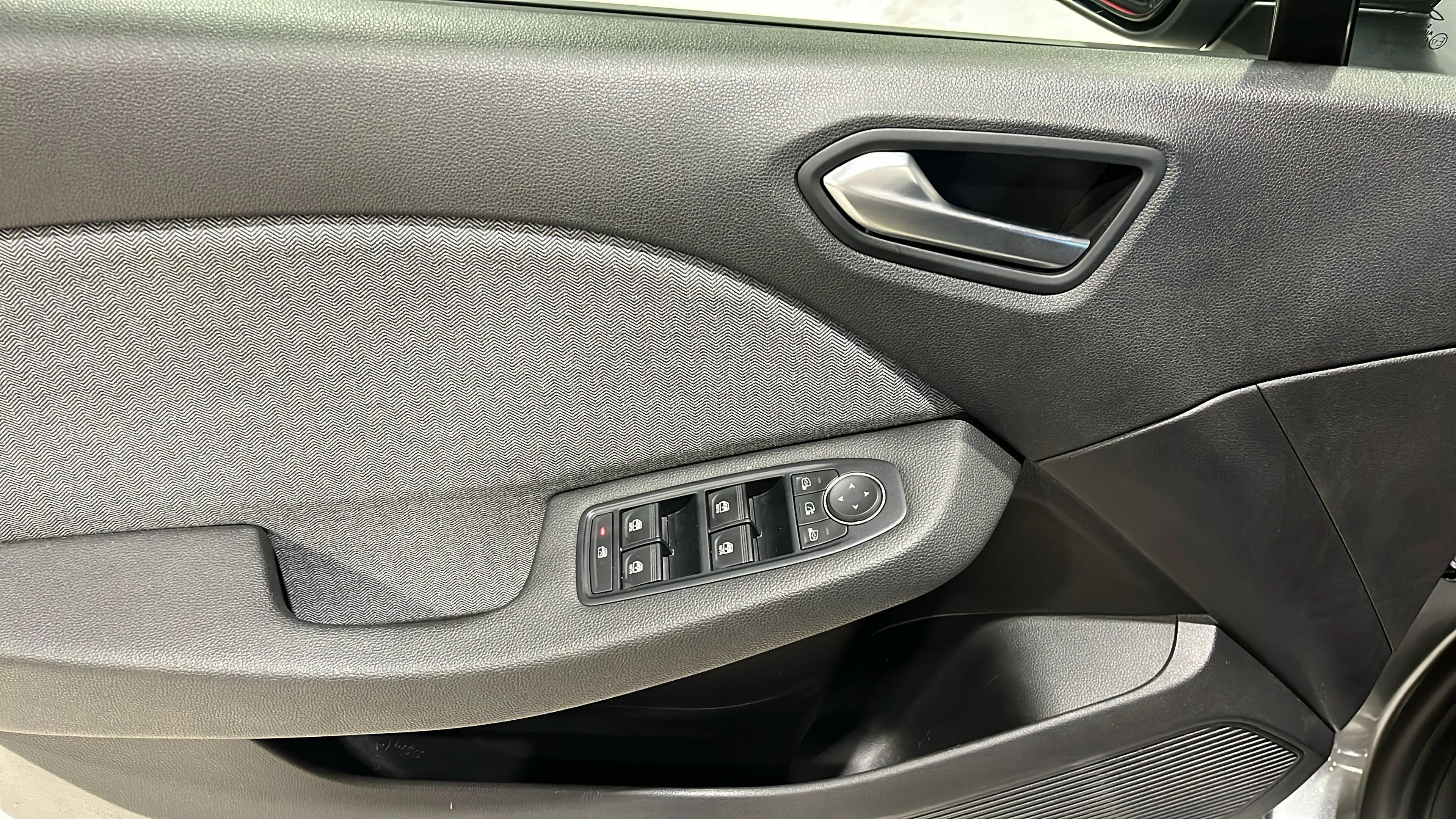 Renault Clio Techno TCe 90 - foto 14
