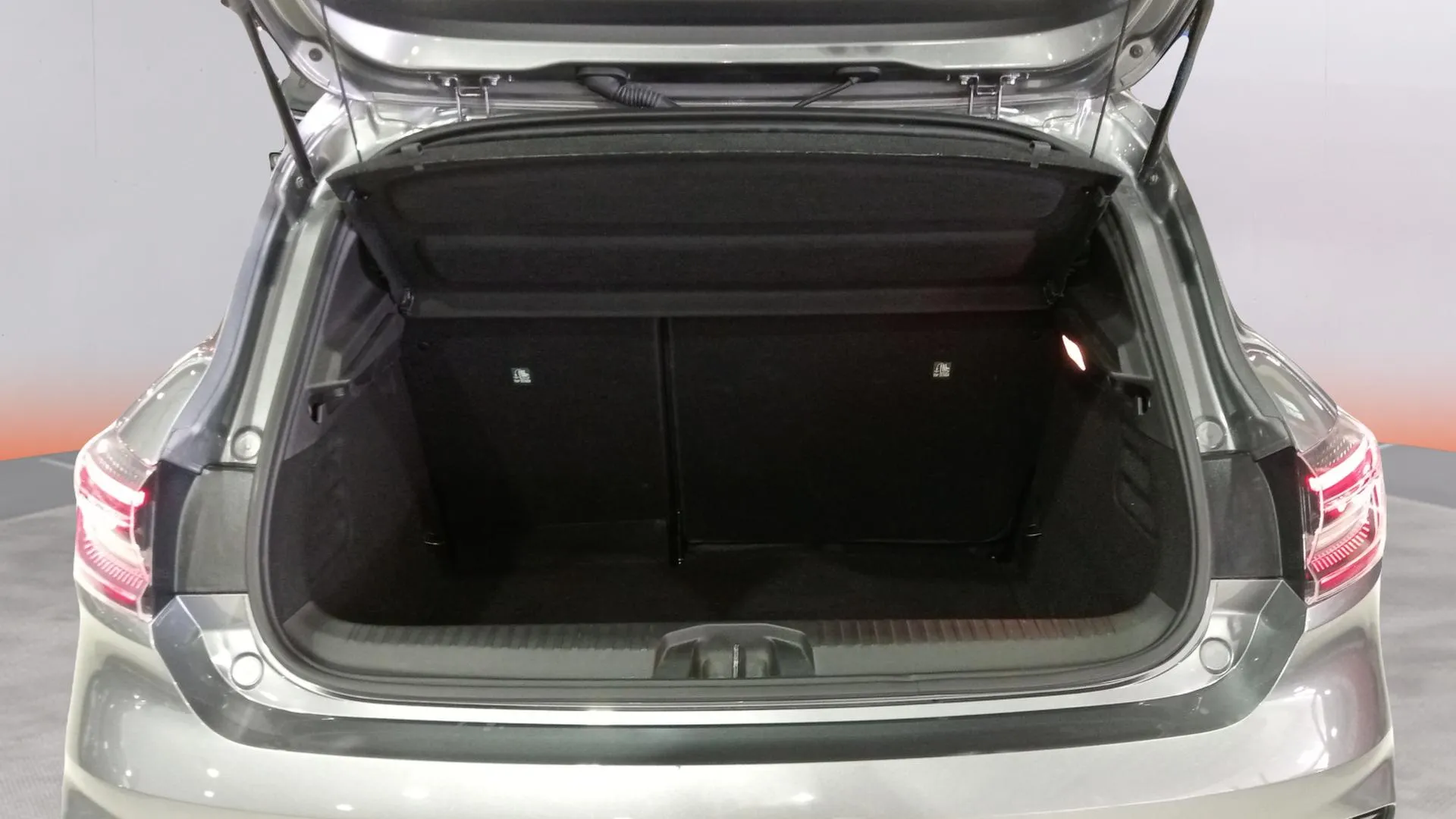 Renault Clio Techno TCe 90 - foto 9