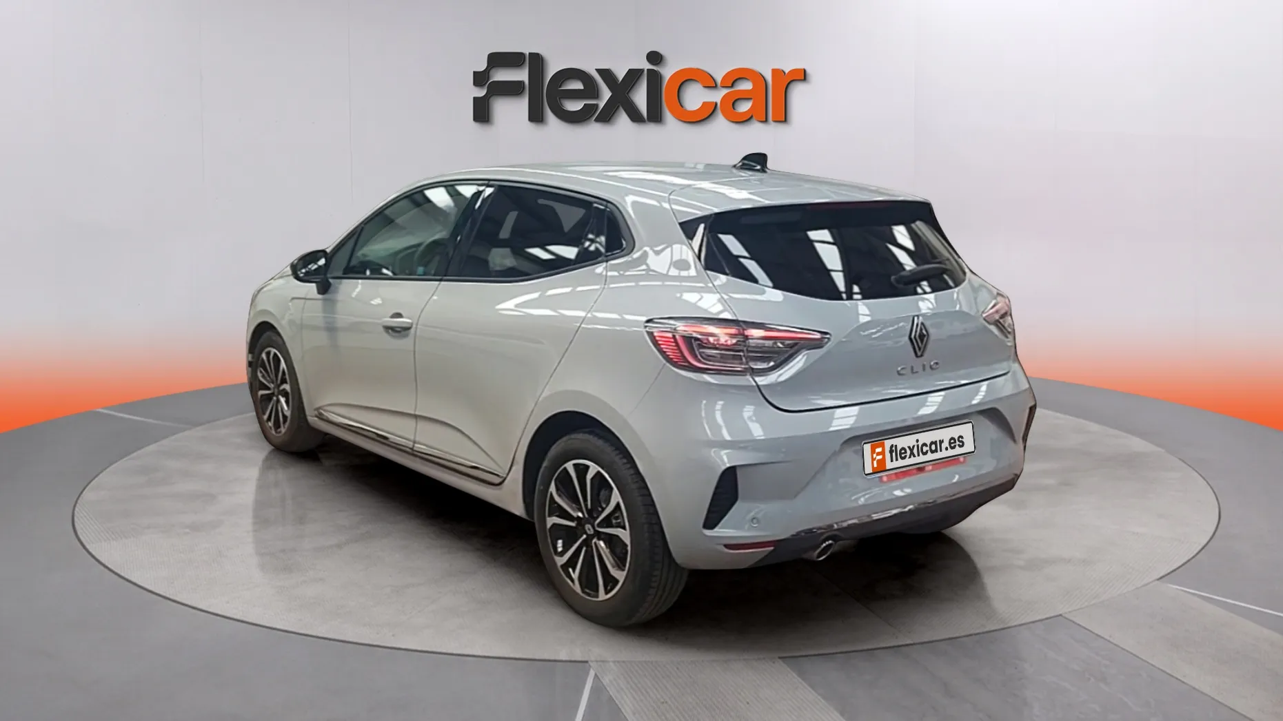 Renault Clio Techno TCe 90 - foto 8