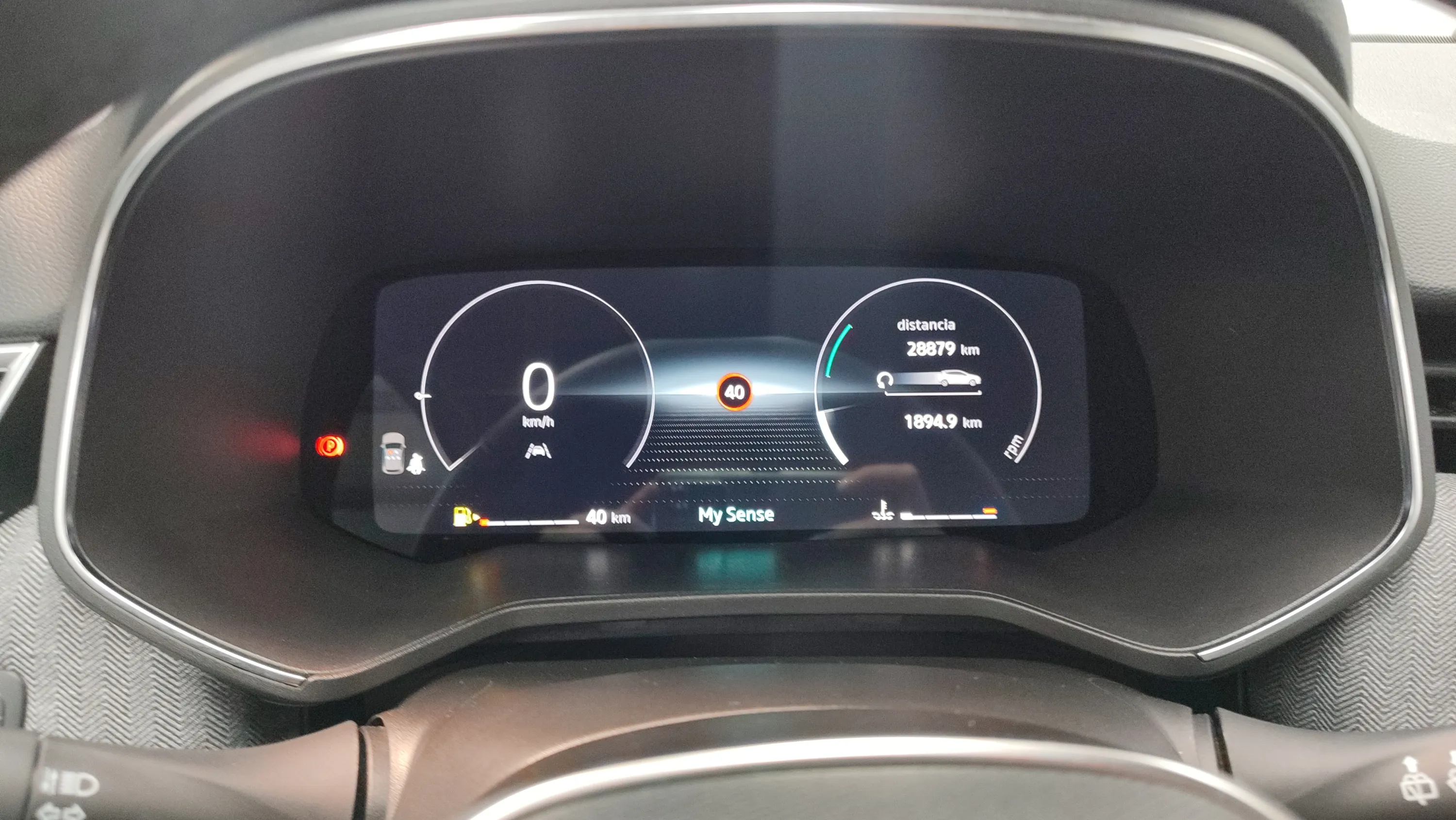 Renault Clio Techno TCe 90 - foto 11