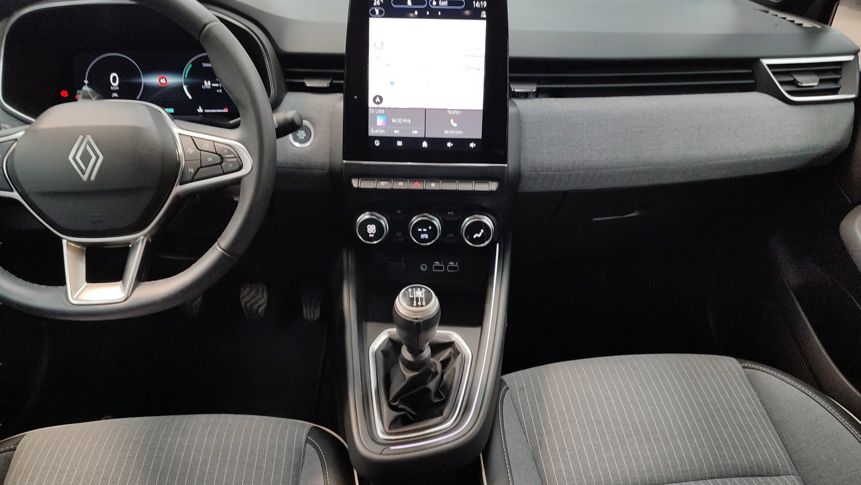Renault Clio Techno TCe 90 - foto 19