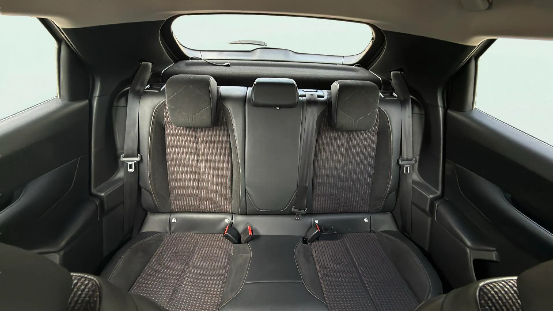 DS DS 3 PureTech Performance Line - foto 14