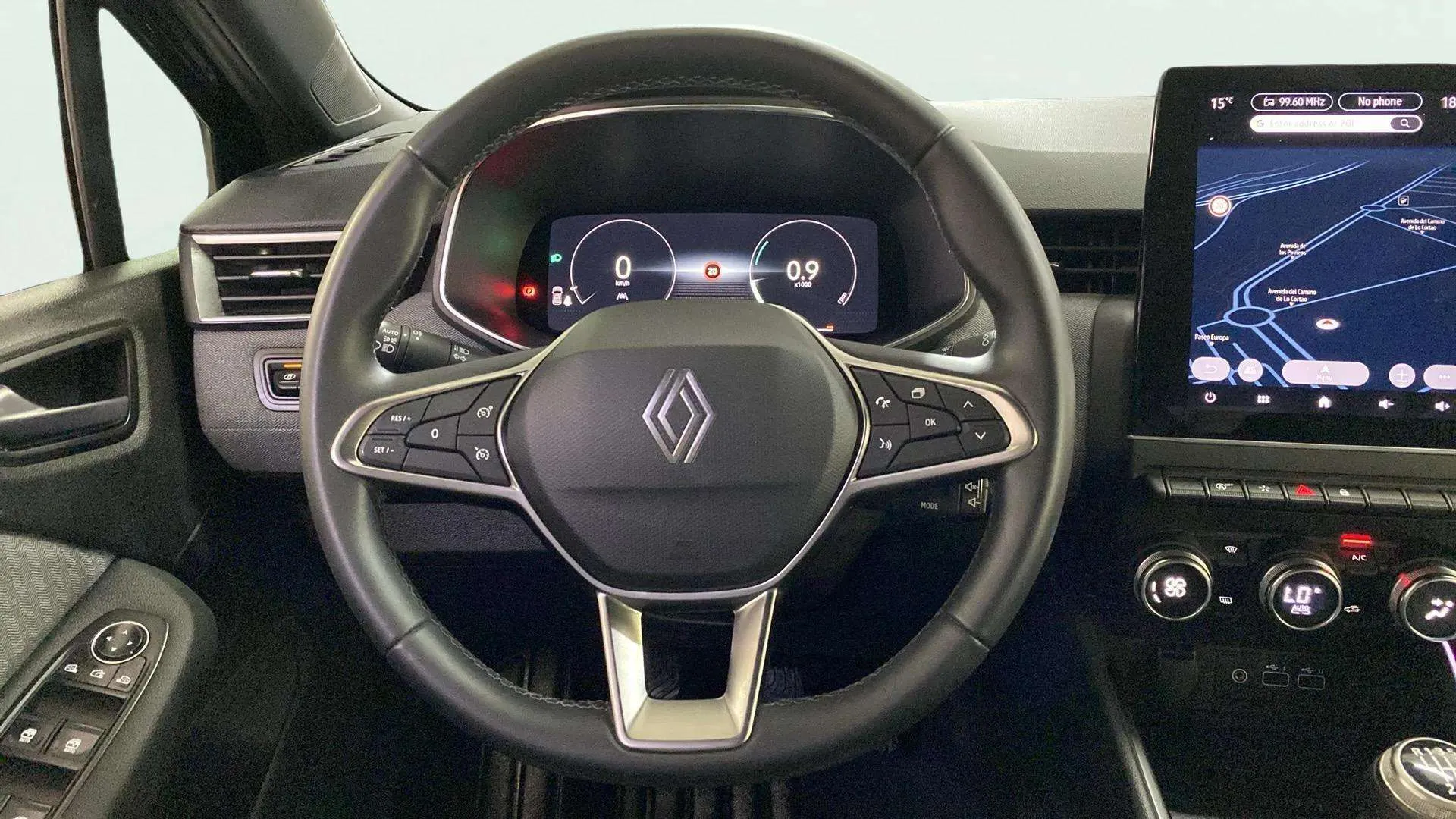 Renault Clio Techno TCe 90 - foto 18