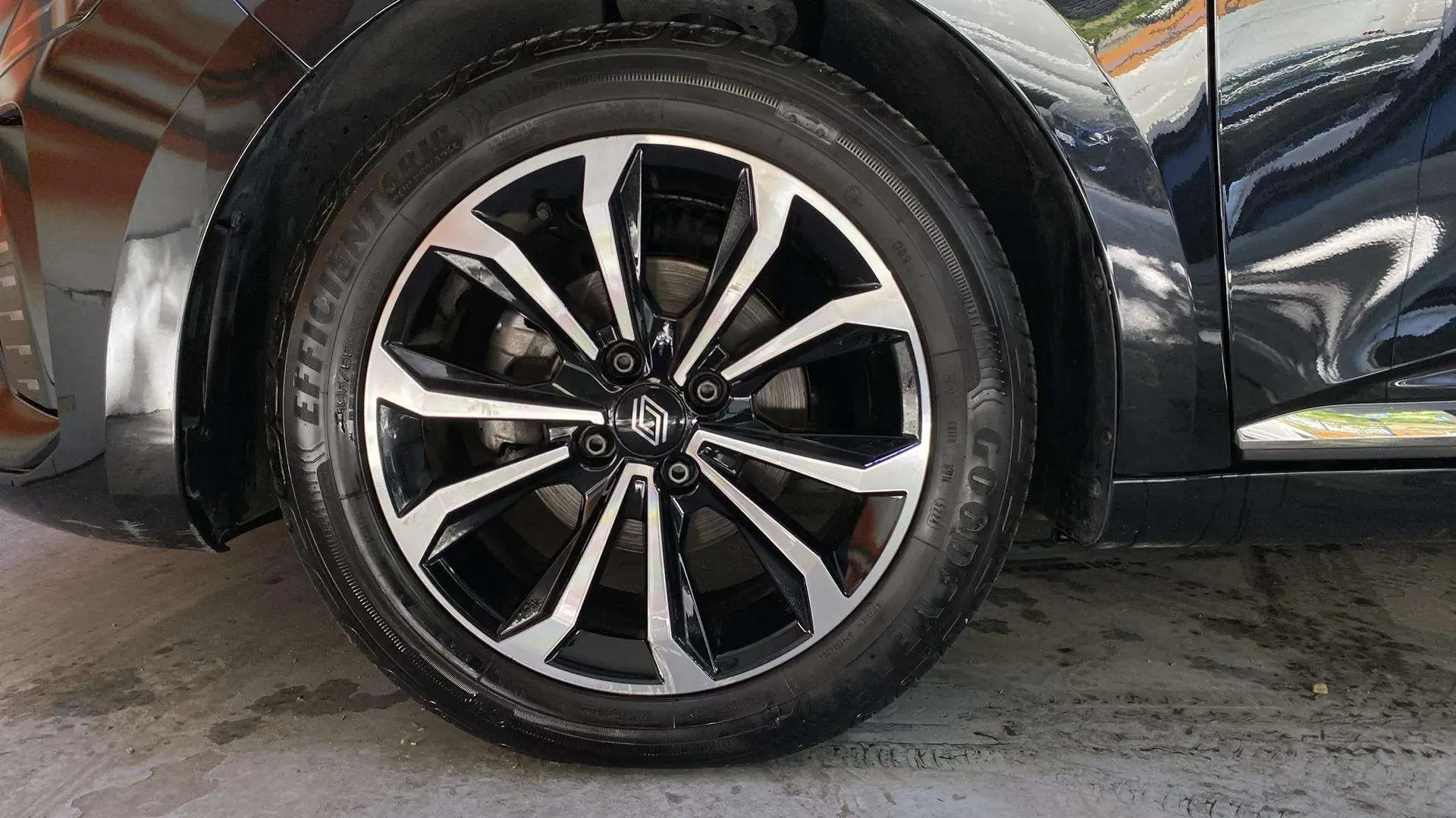 Renault Clio Techno TCe 90 - foto 23