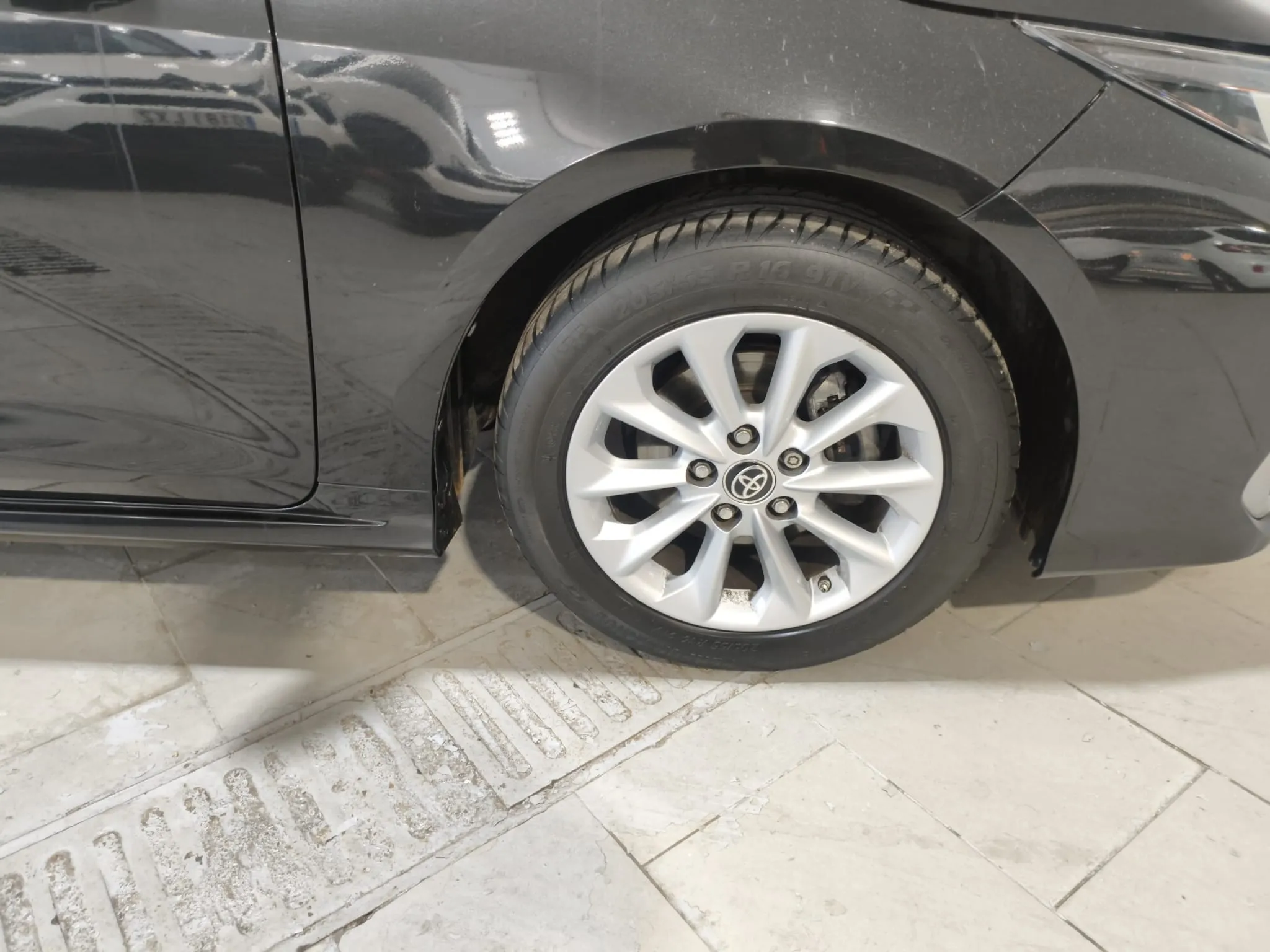 Toyota Corolla 140H Active Plus - foto 21