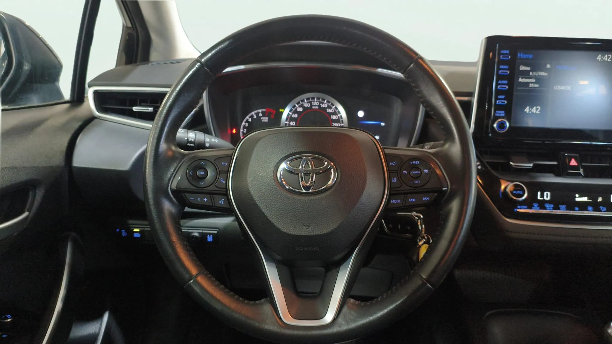 Toyota Corolla 140H Active Plus - foto 14