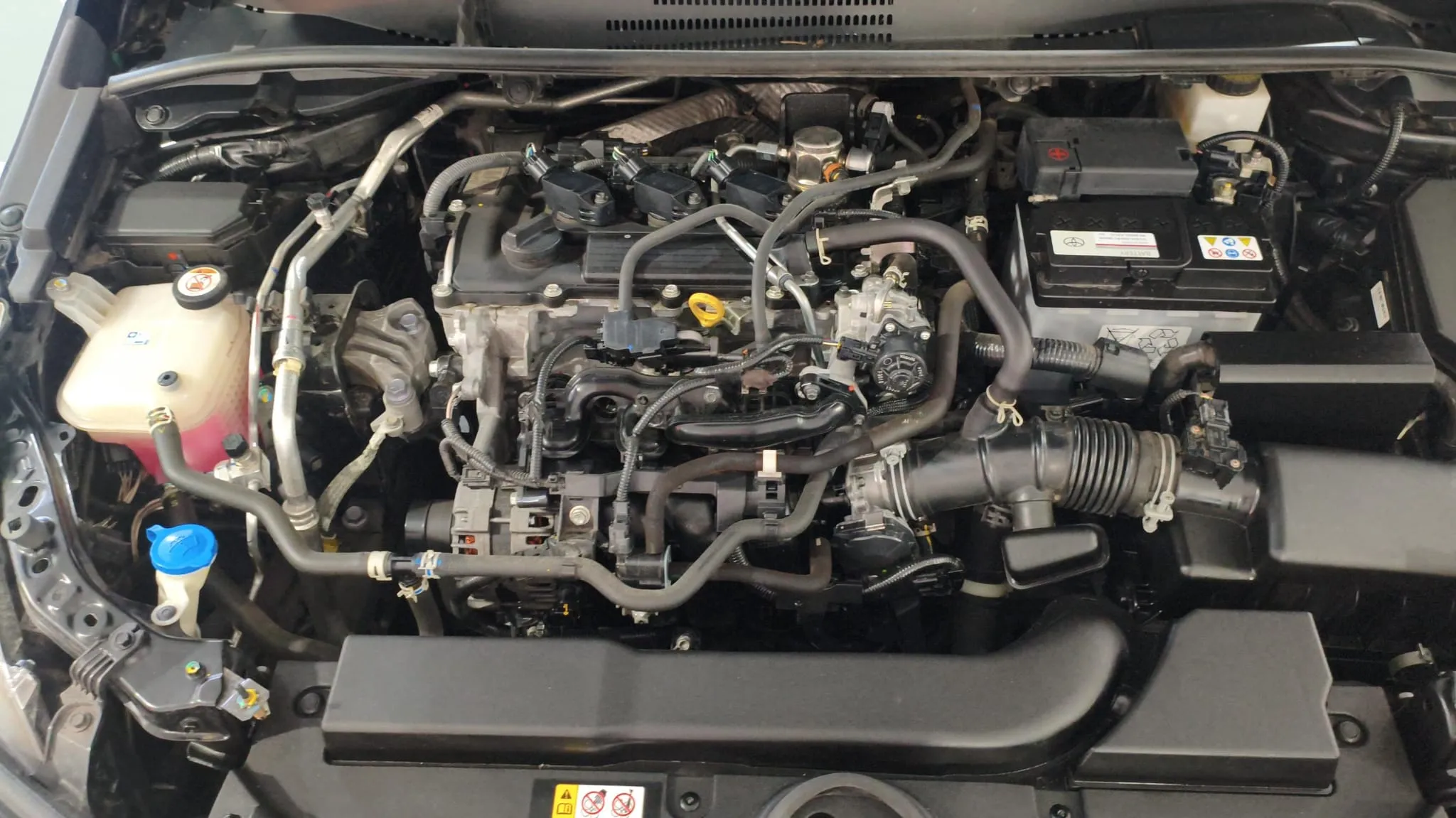 Toyota Corolla 140H Active Plus - foto 17