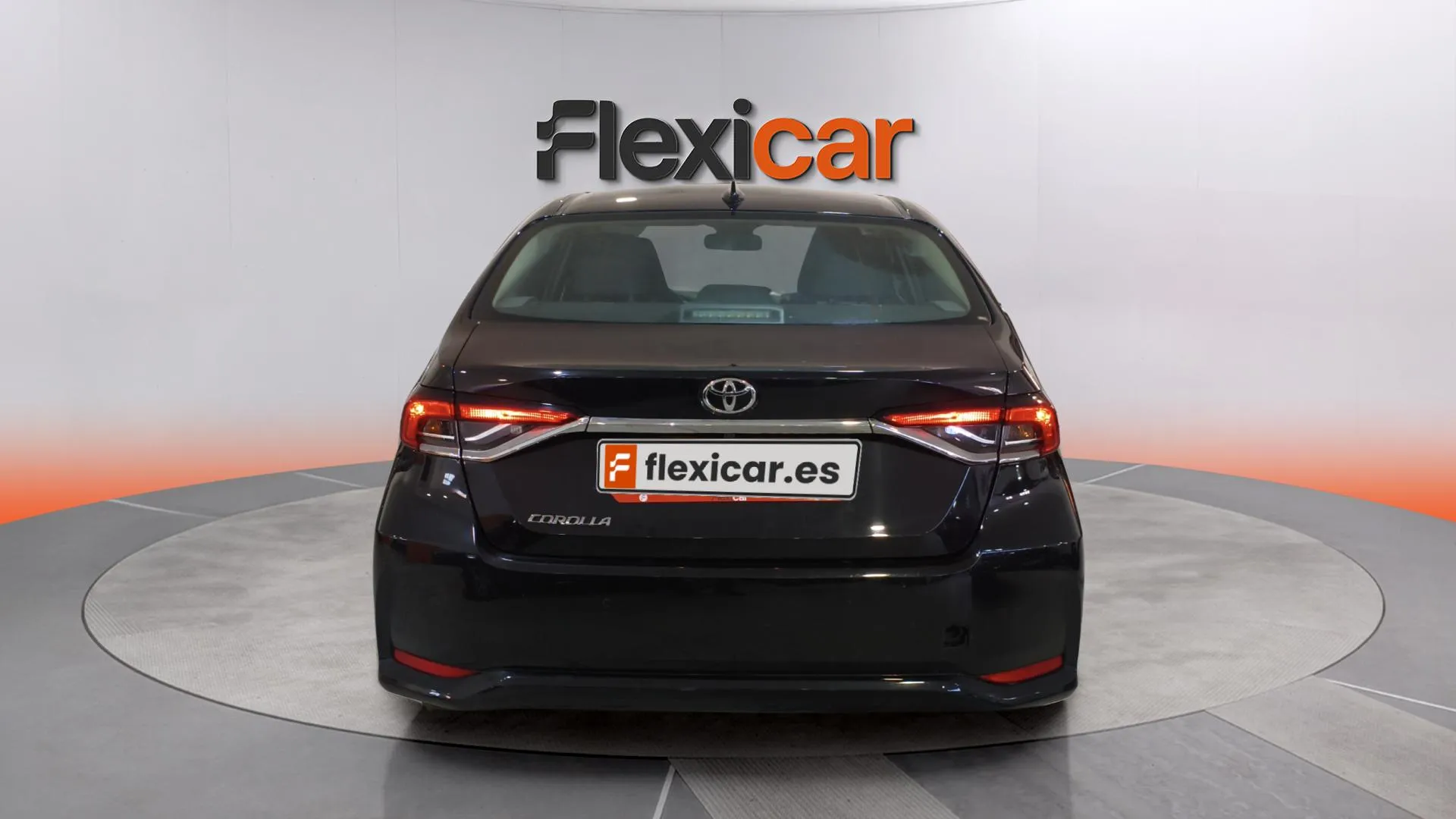 Toyota Corolla 140H Active Plus - foto 6