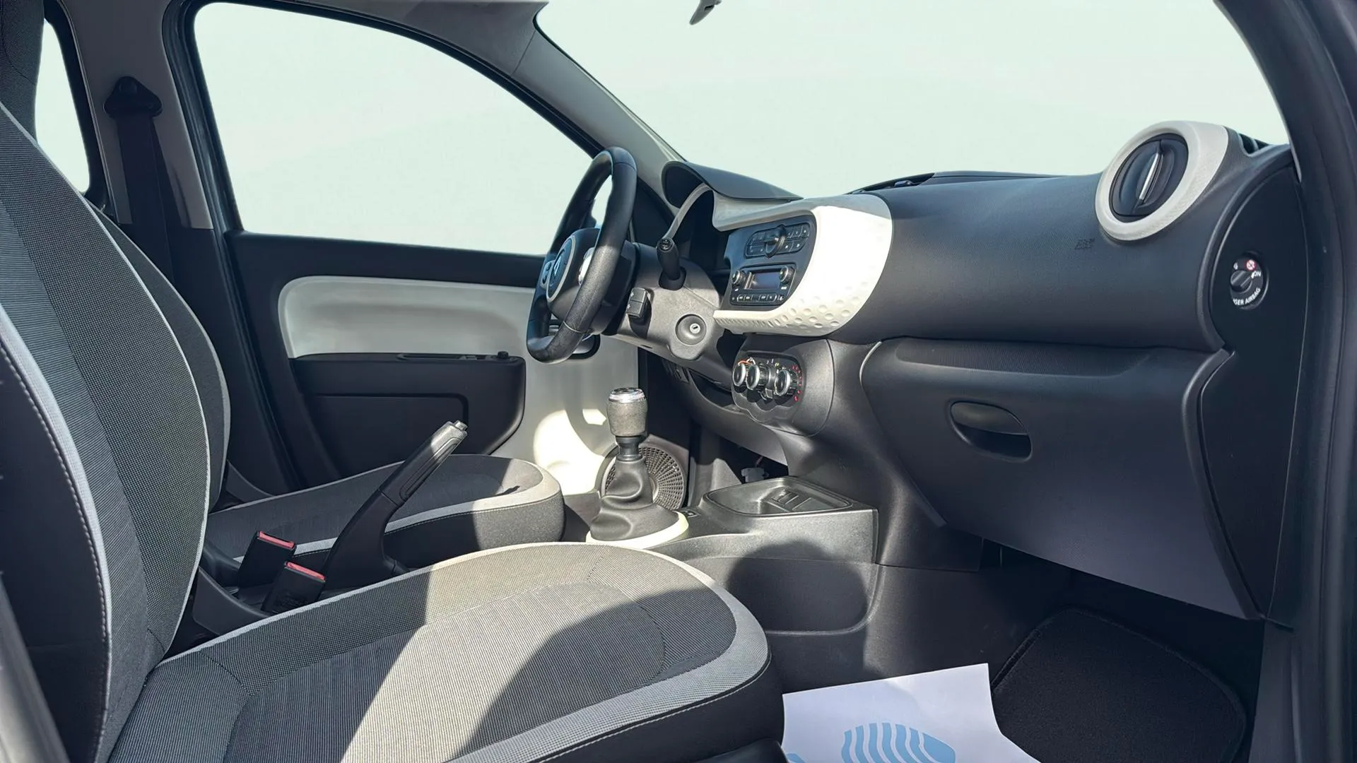 Renault Twingo 1000cc 2021 - foto 13