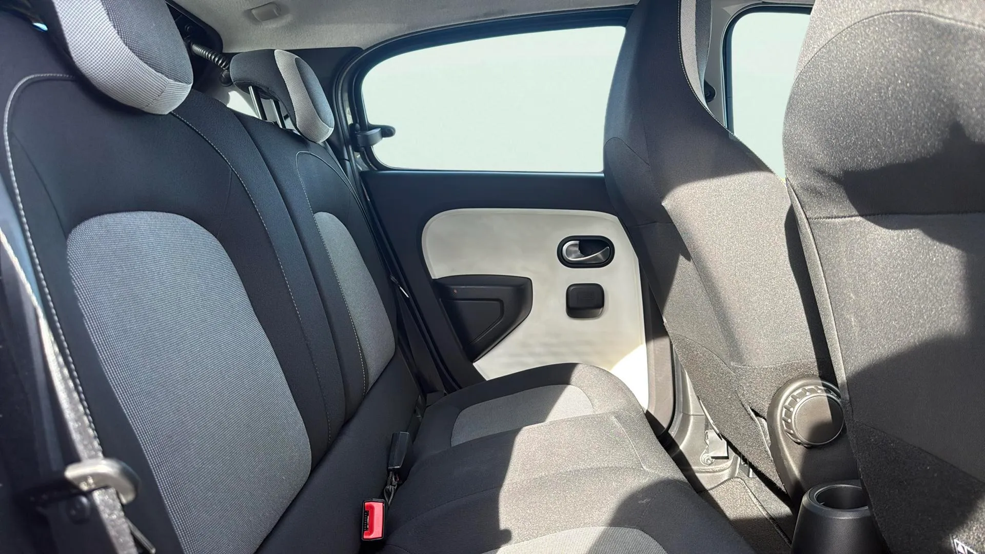 Renault Twingo 1000cc 2021 - foto 16