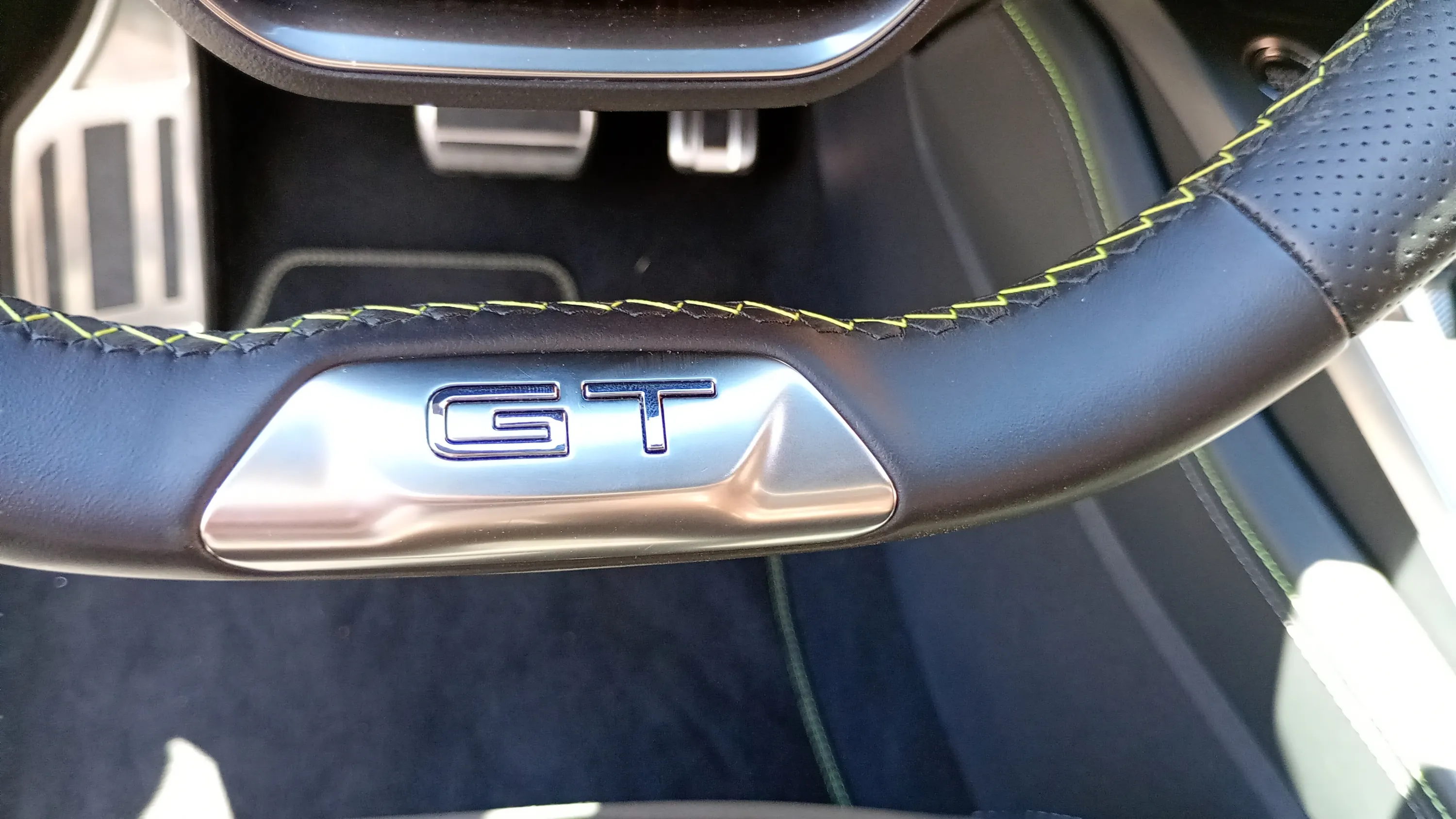 Peugeot 308 GT BlueHDi 130 EAT8 - foto 13
