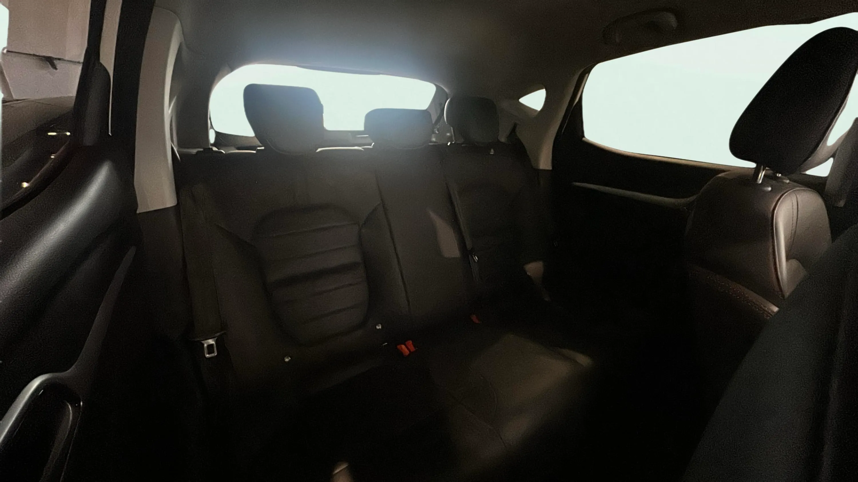 MG ZS 1.5 Luxury - foto 18