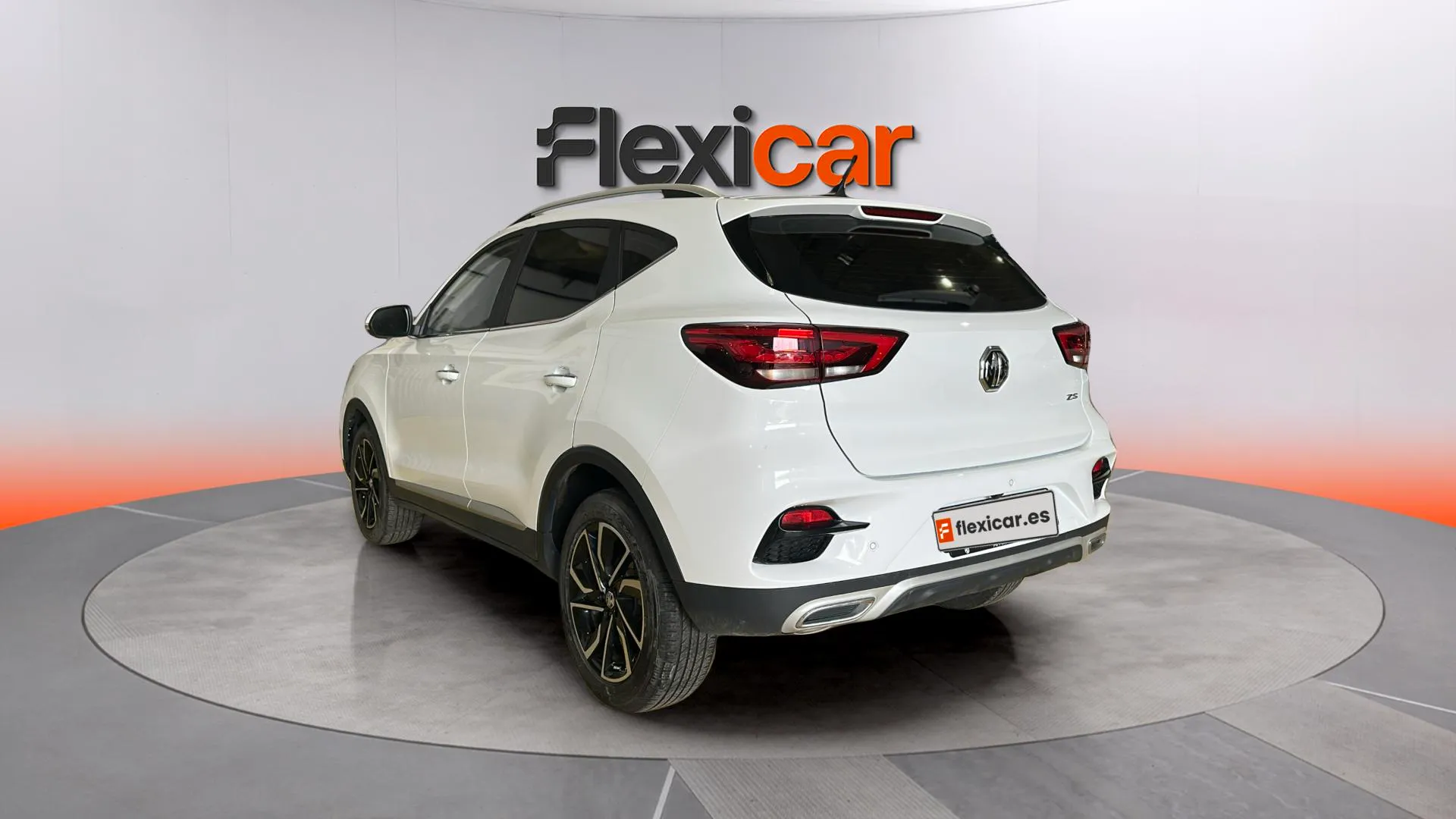MG ZS 1.5 Luxury - foto 11