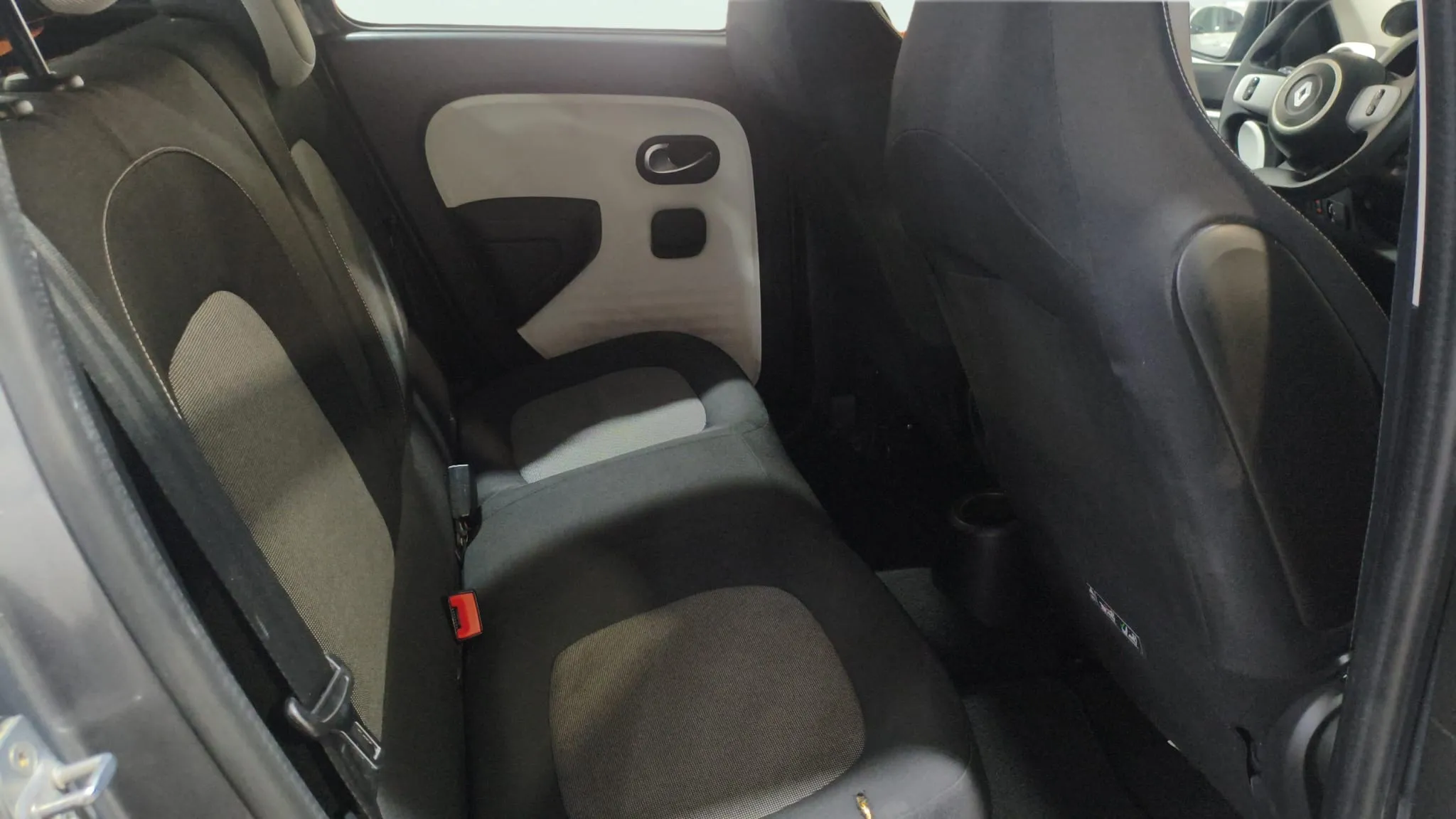 Renault Twingo TCe - foto 11