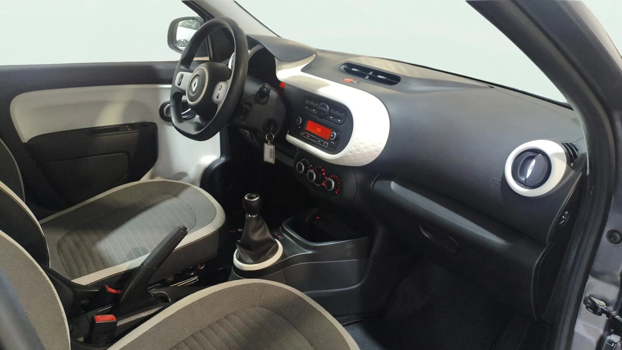 Renault Twingo TCe - foto 9