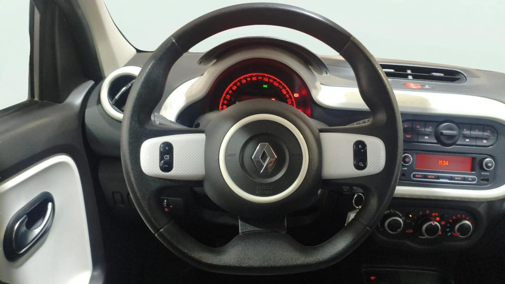 Renault Twingo TCe - foto 14