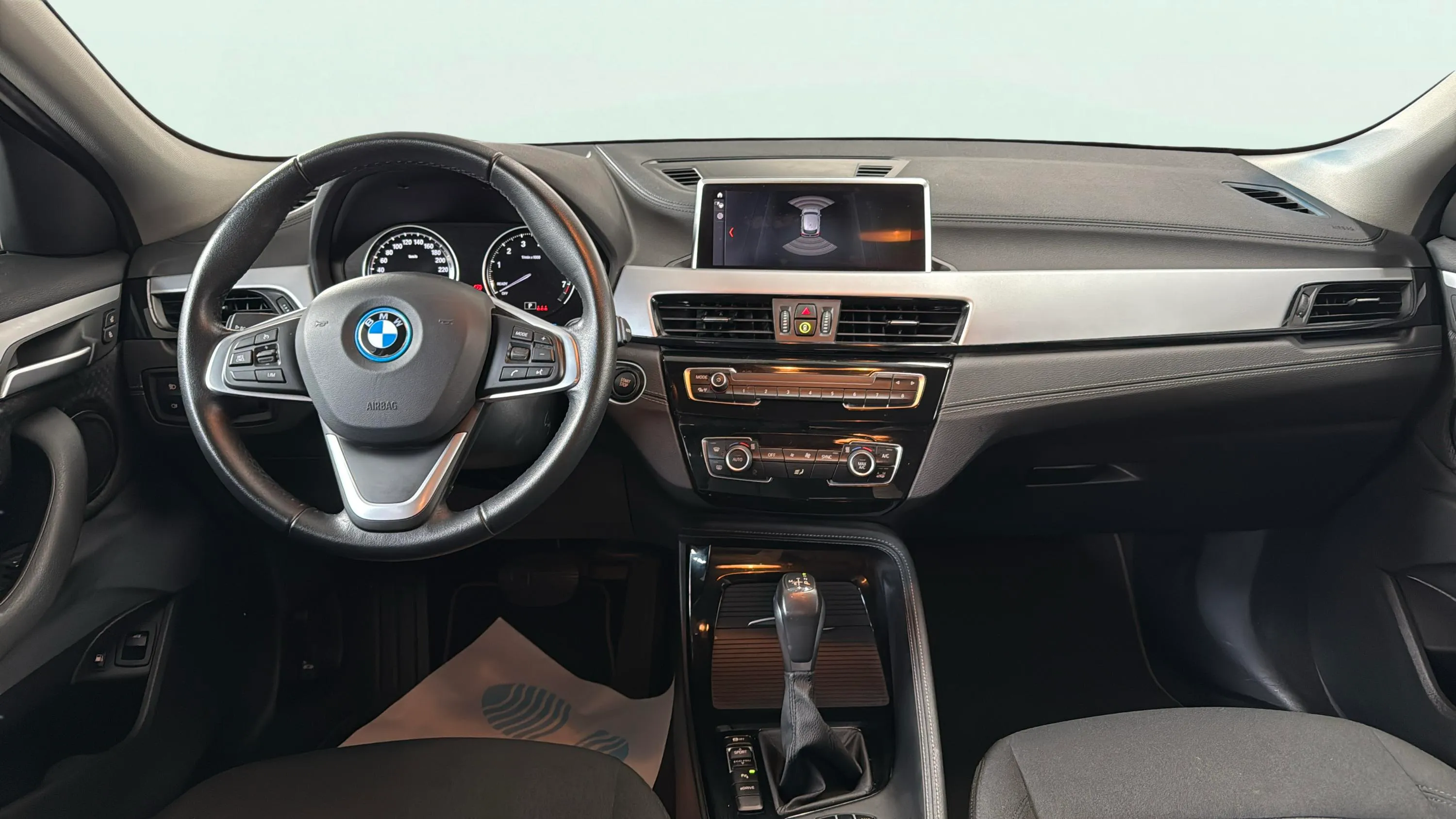 BMW X2 xDrive25e - foto 11