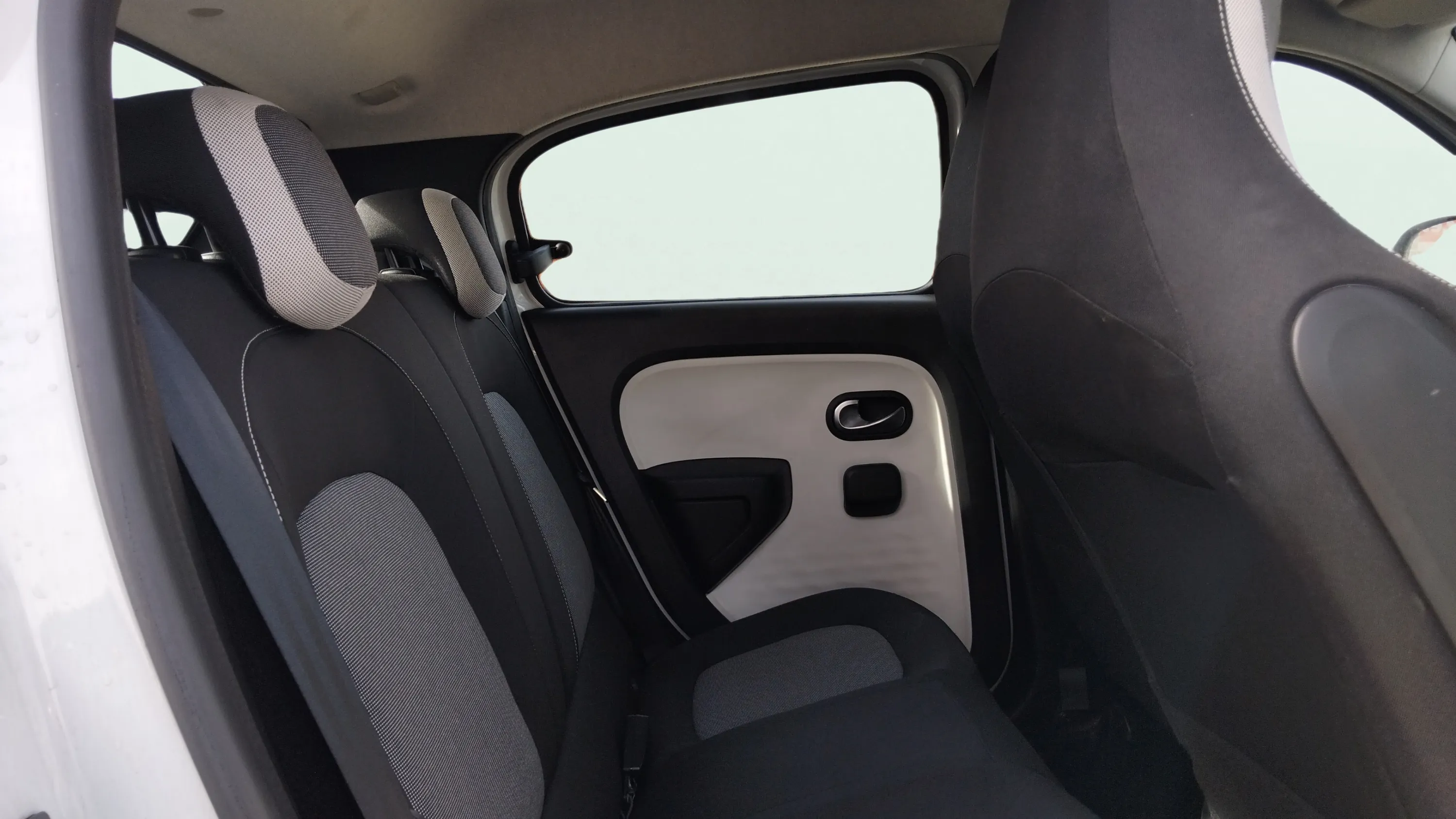 Renault Twingo Zen TCe 2020 - foto 11