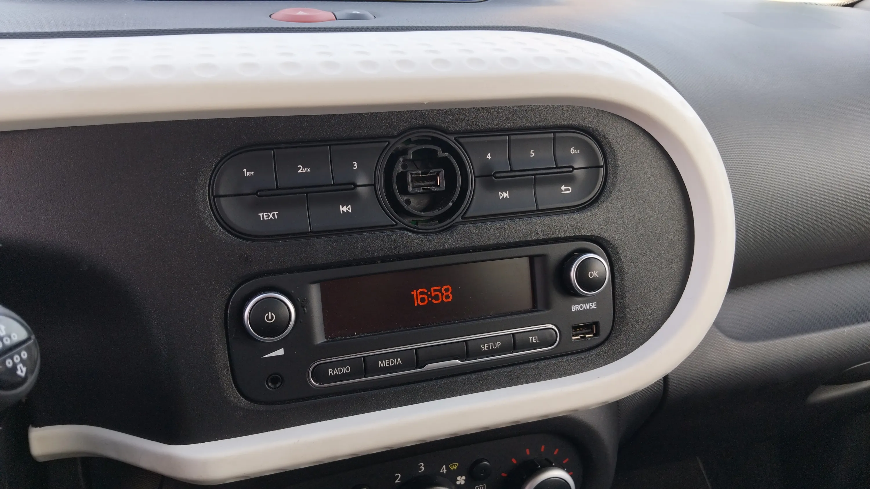 Renault Twingo Zen TCe 2020 - foto 17