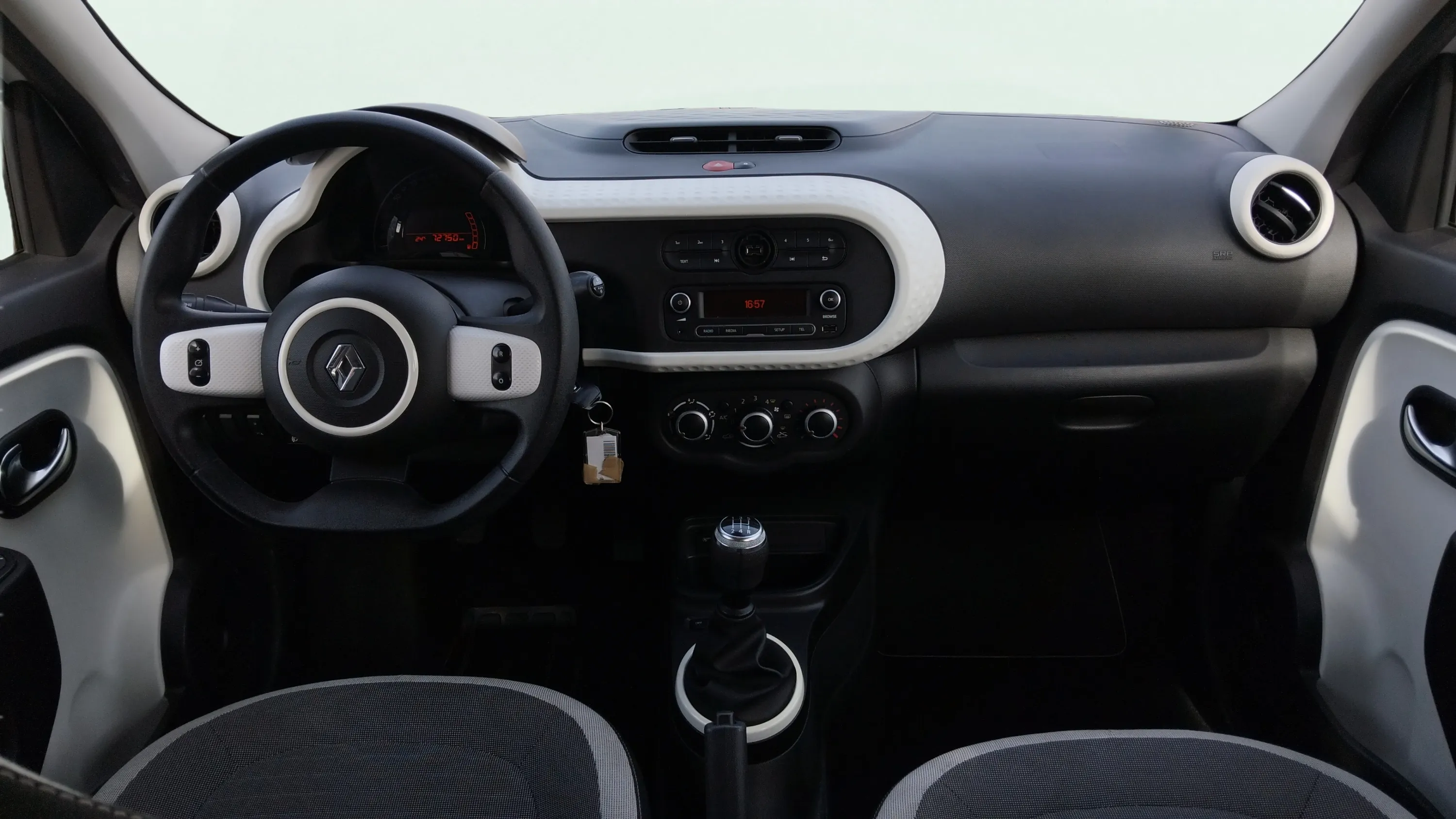 Renault Twingo Zen TCe 2020 - foto 15