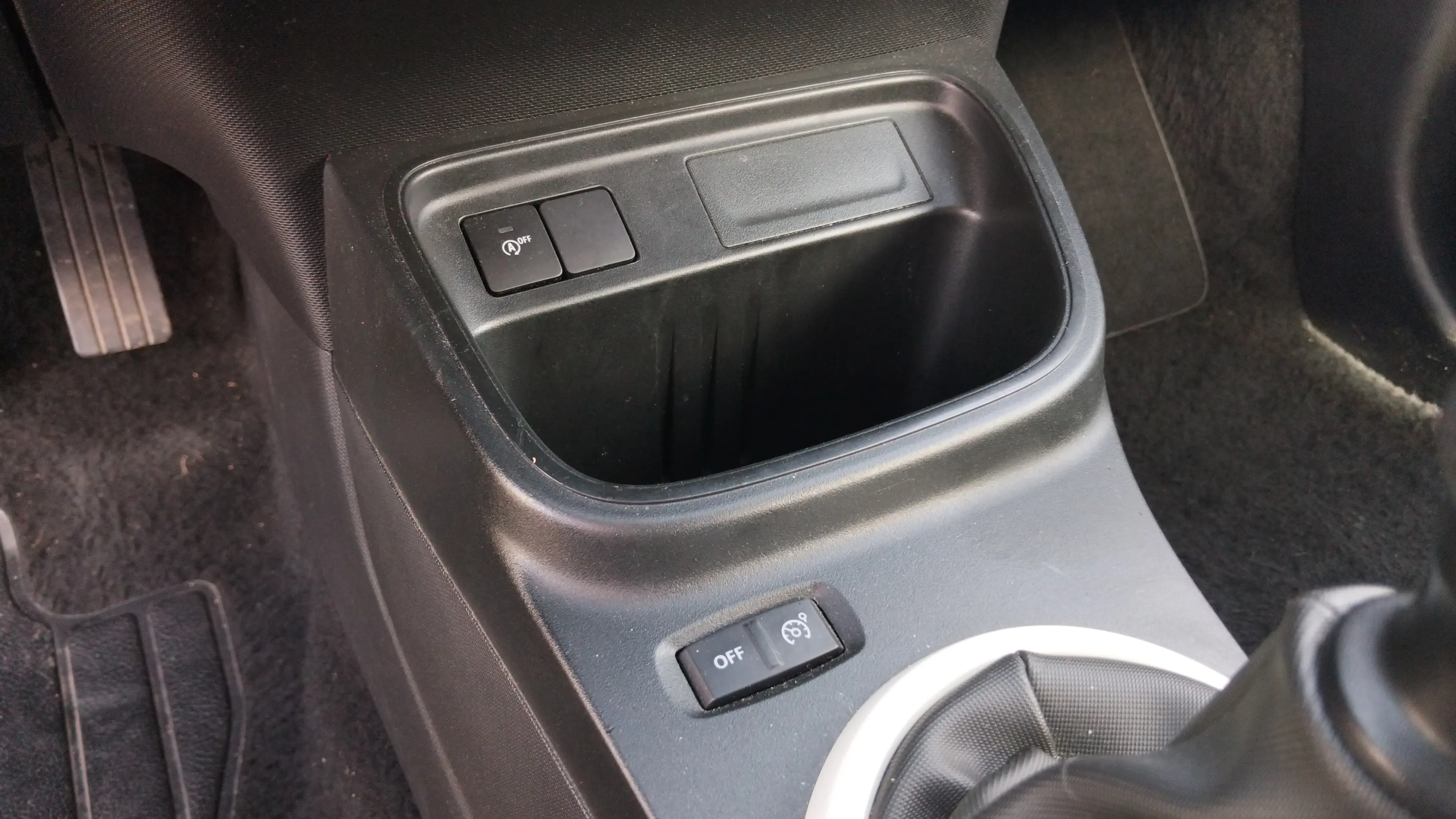 Renault Twingo Zen TCe 2020 - foto 19