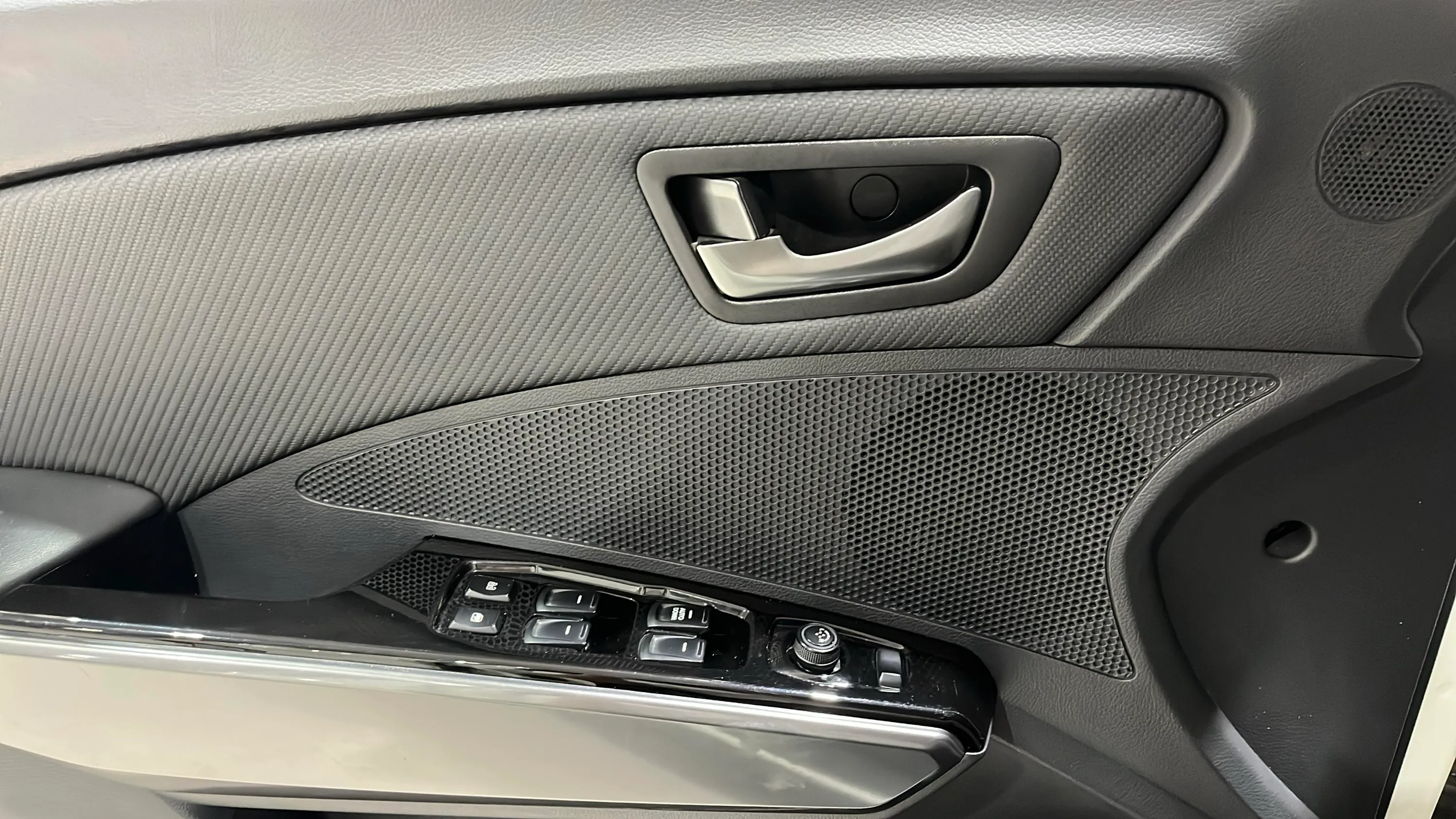 SsangYong Tivoli G15T LP Line - foto 14