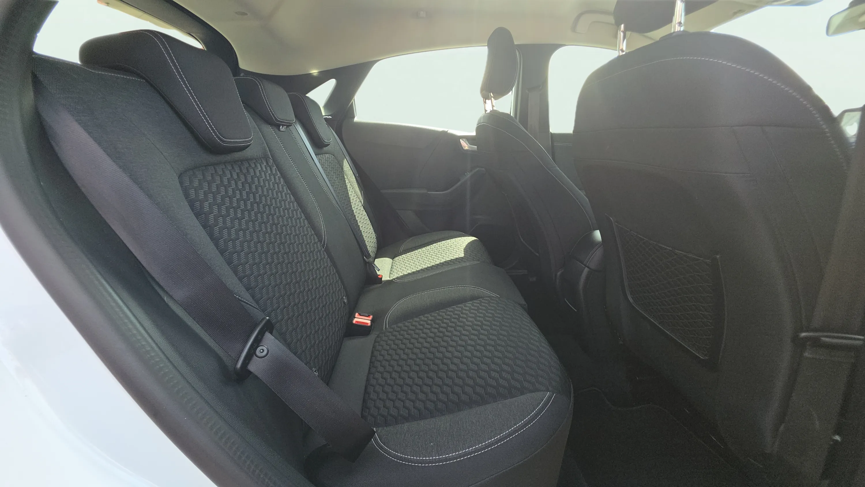 Ford Puma 1.5 EcoBlue Titanium Design - foto 16