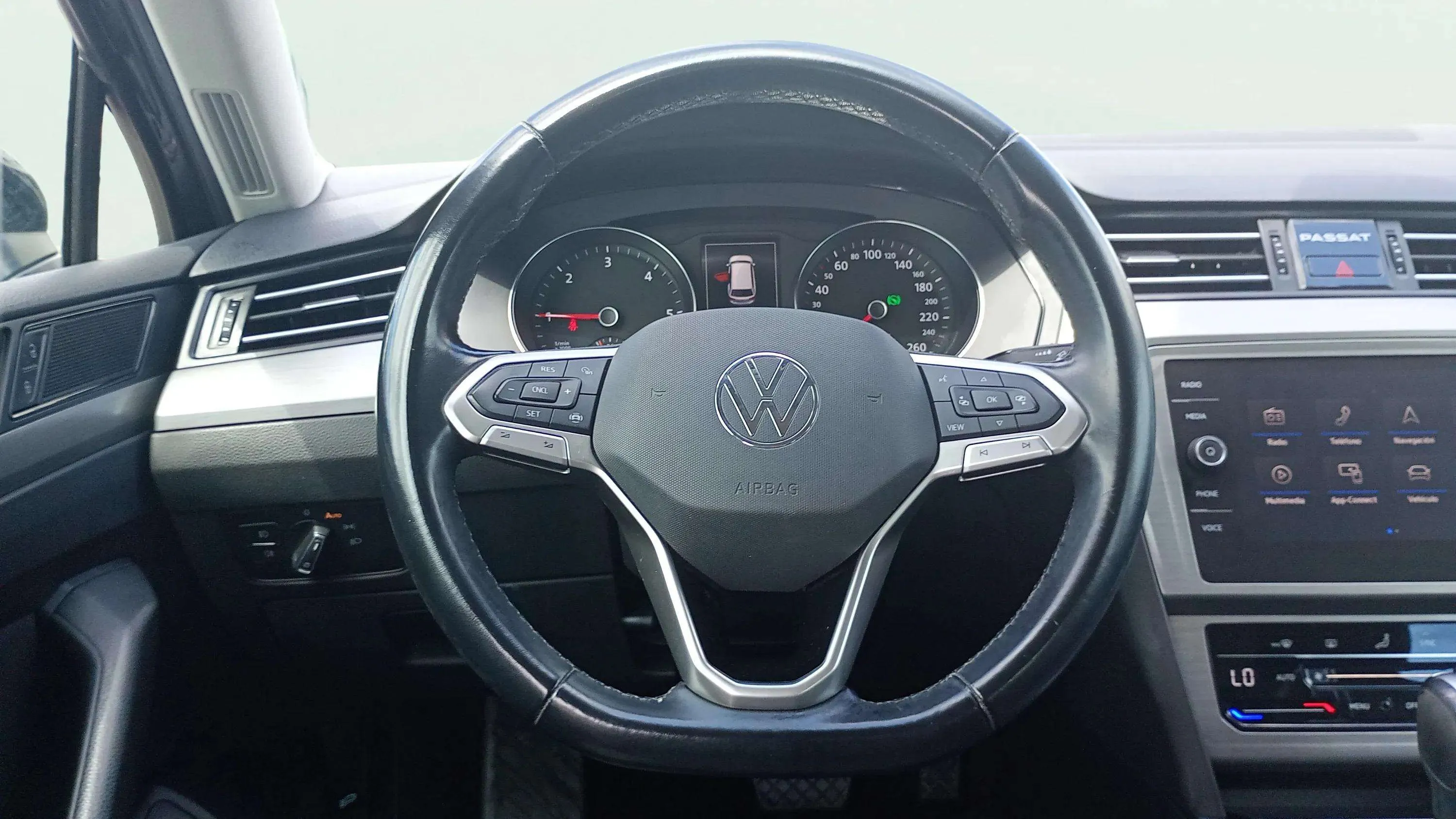 Volkswagen Passat Variant Business 2.0 TDI DS - foto 12
