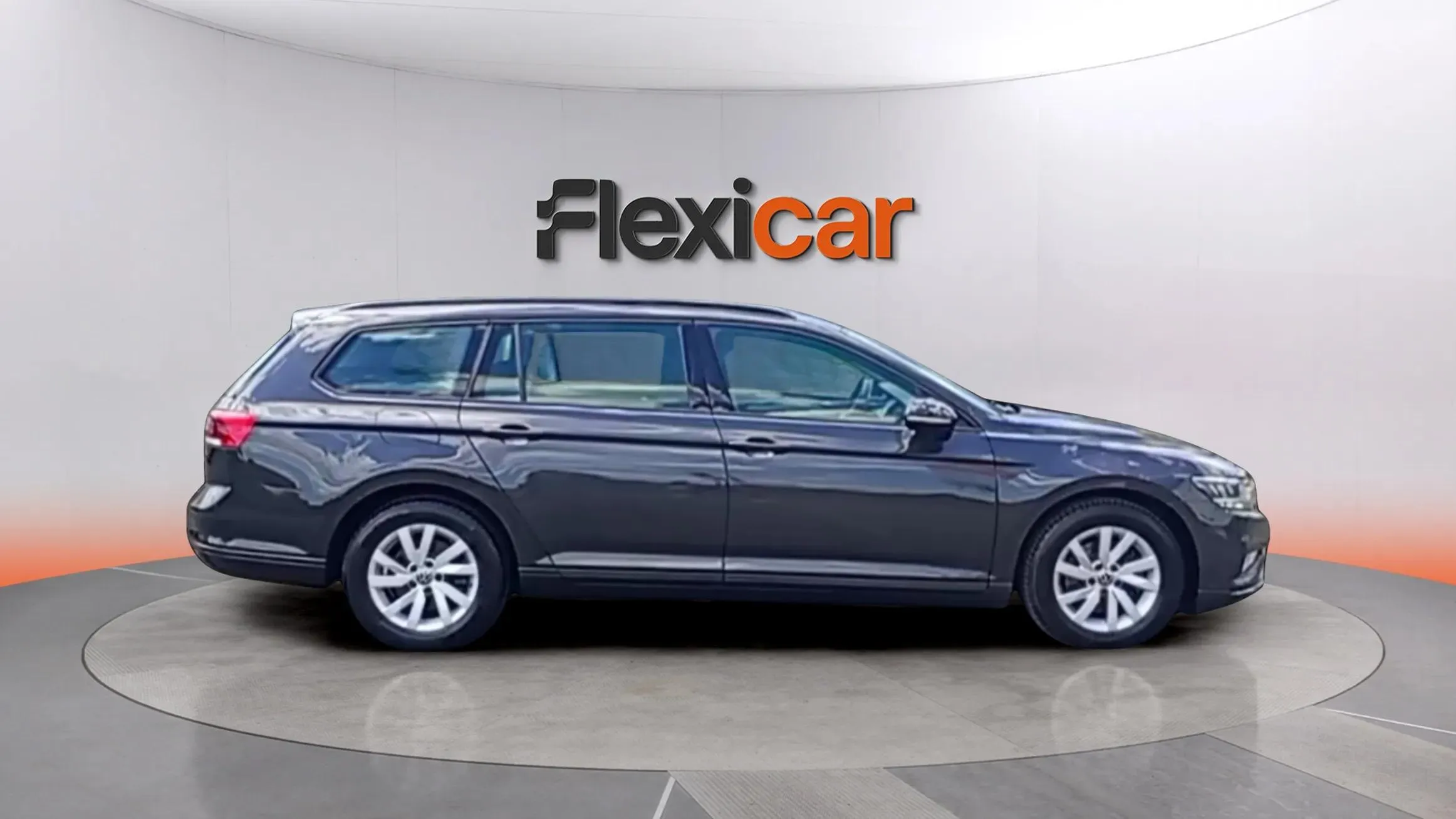 Volkswagen Passat Variant Business 2.0 TDI DS - foto 8