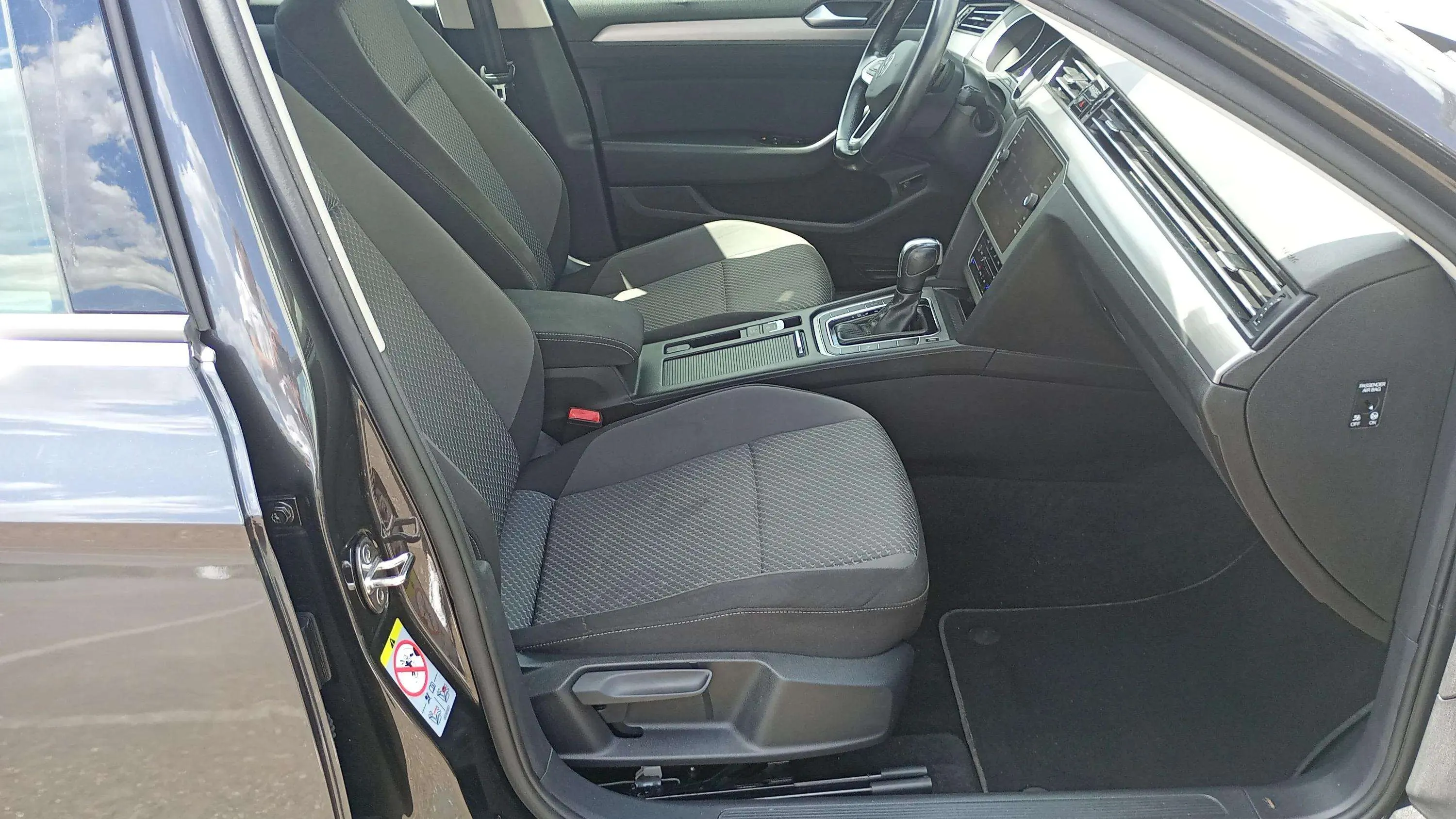 Volkswagen Passat Variant Business 2.0 TDI DS - foto 14