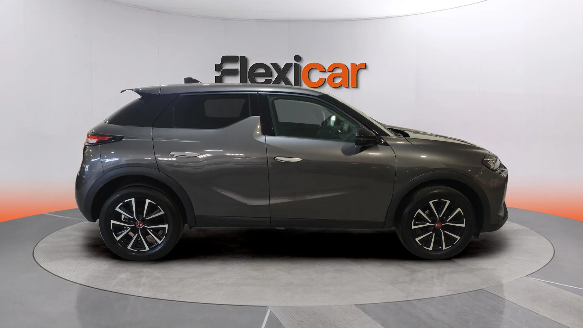 DS DS 3 Crossback PureTech Performance Line - foto 8